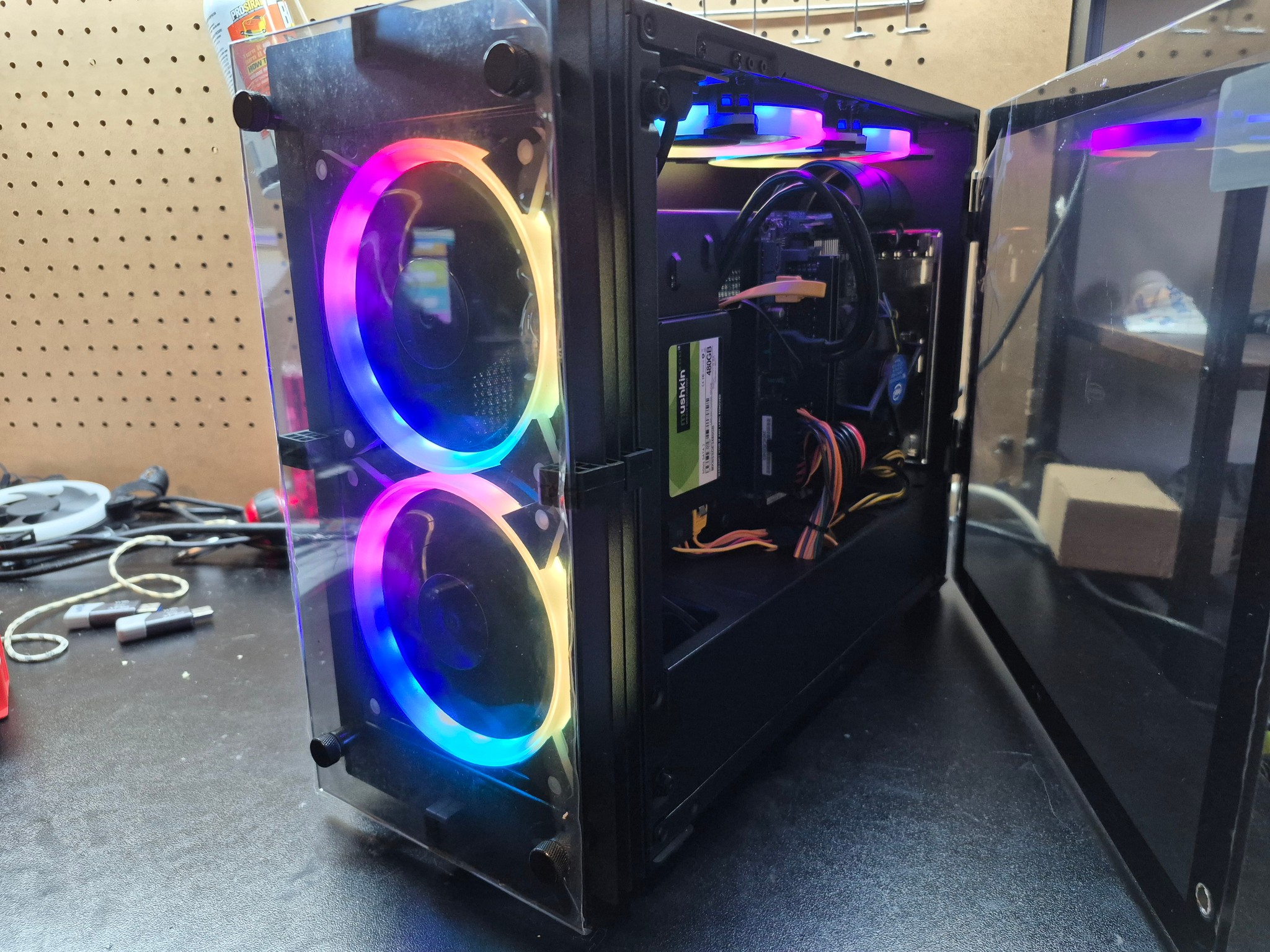 140 FPS Fortnite | i5-8600K, 16GB RAM, 5GB Nvidia, 480GB SSD, Win11