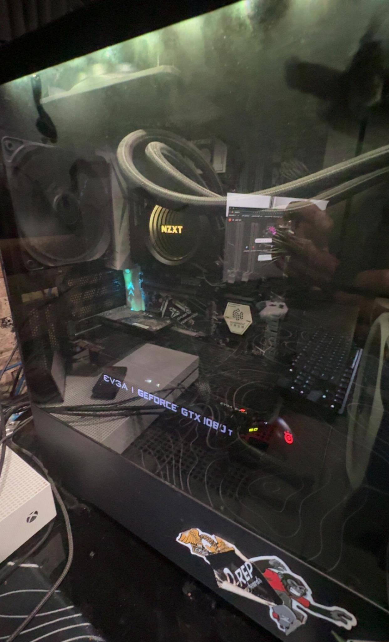 Custom Water-Cooled Gaming PC Build