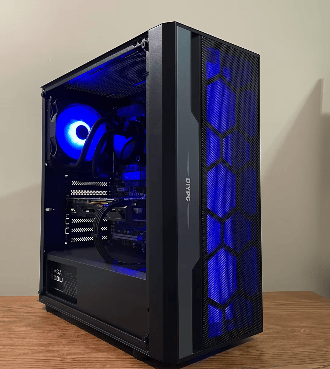 “Pathfinder” Intel Xeon 6-Cores, Rx 570 4GB