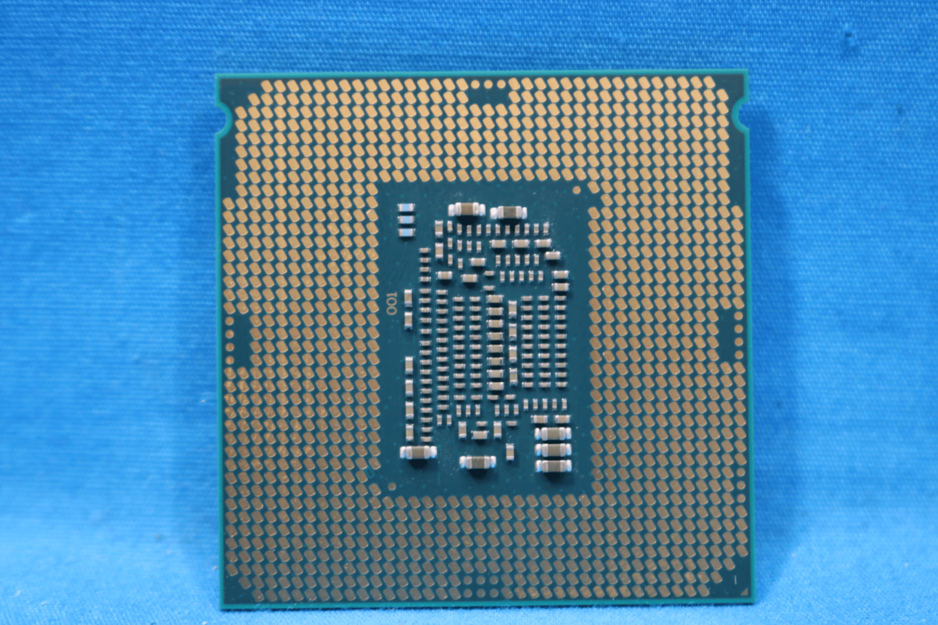 Intel Core i5-7400 3.00GHz LGA1151/Socket H4 Quad-Core 6MB Desktop CPU SR32W