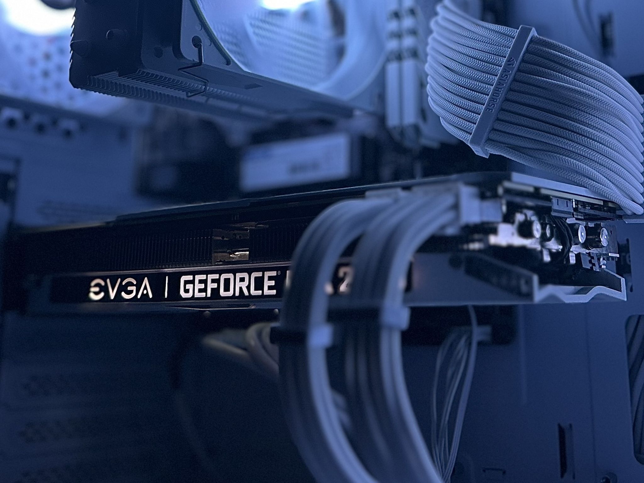 🔘⚪️ ARCTIC-HALO ⚪️🔘 GAMING PC | 1440p | RTX 2080 8GB