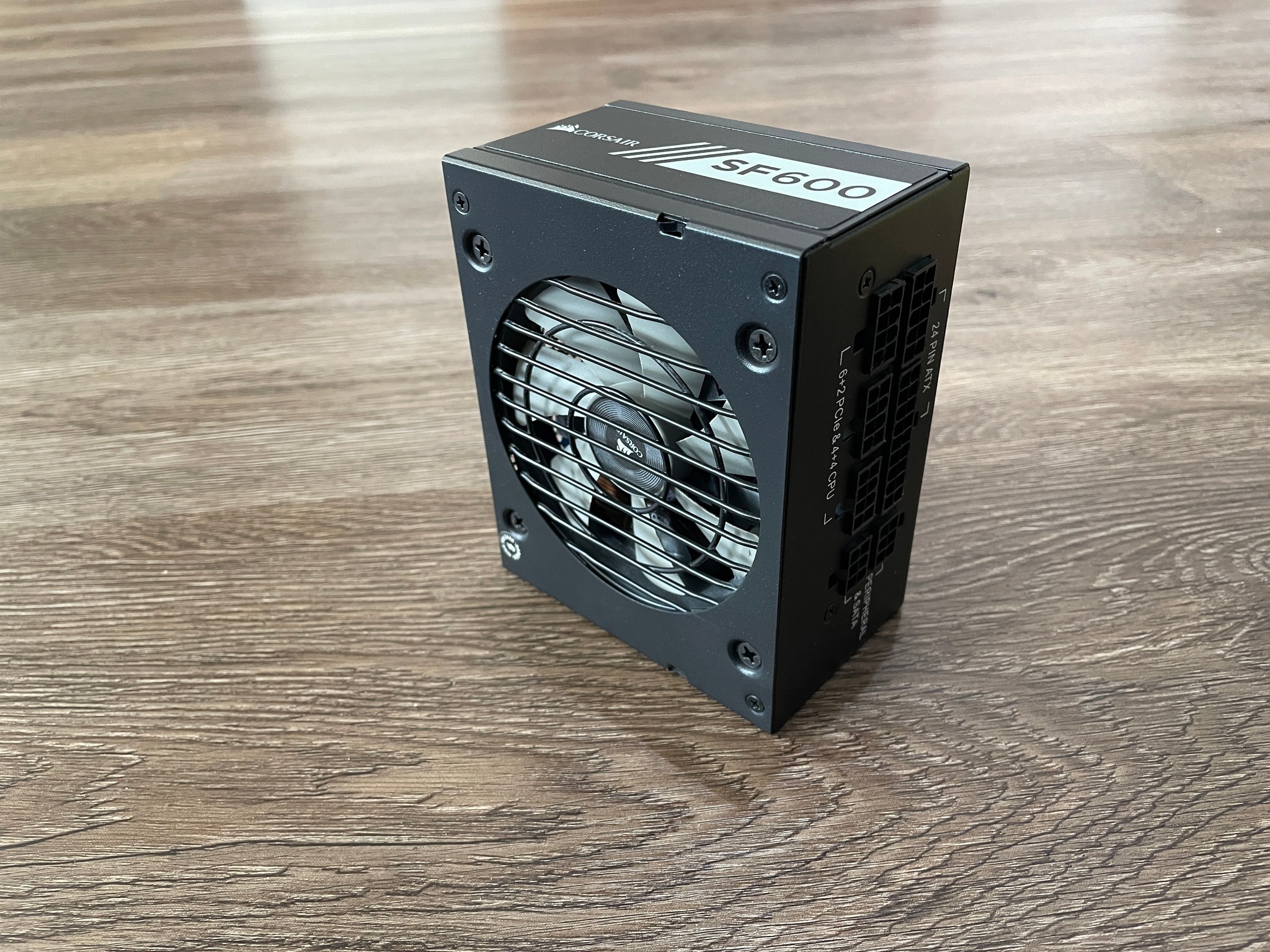 Corsair SF600 600W 80 PLUS Gold PSU