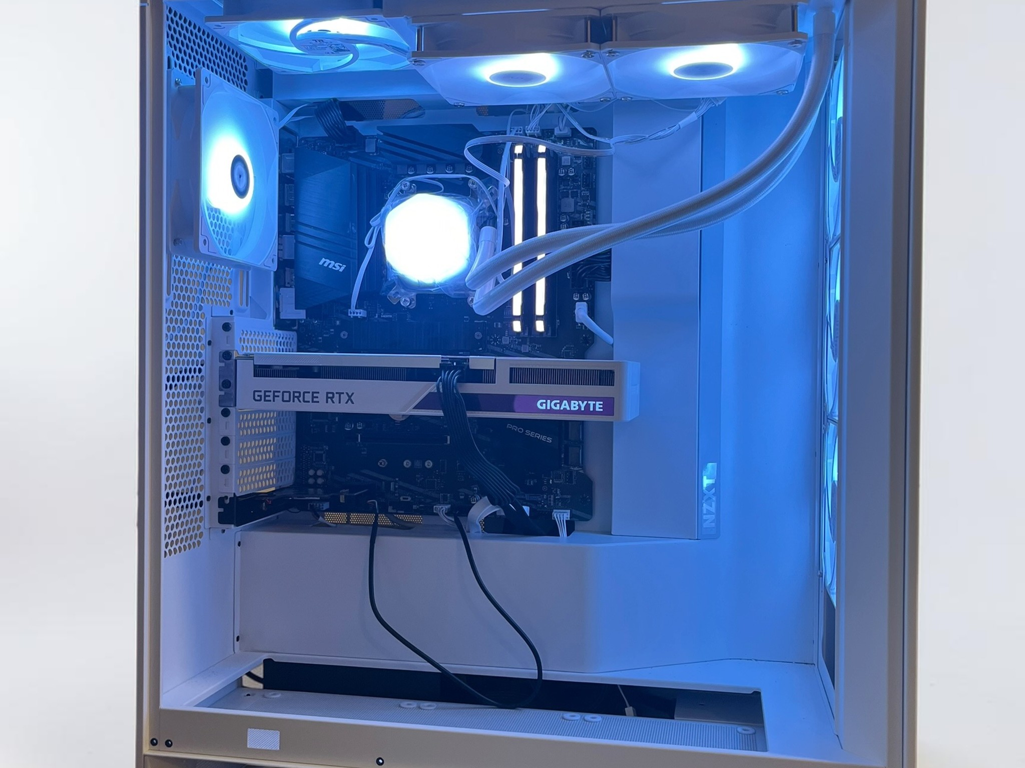 RTX3060 | Ryzen 5 5600X | FrostBite Gaming PC