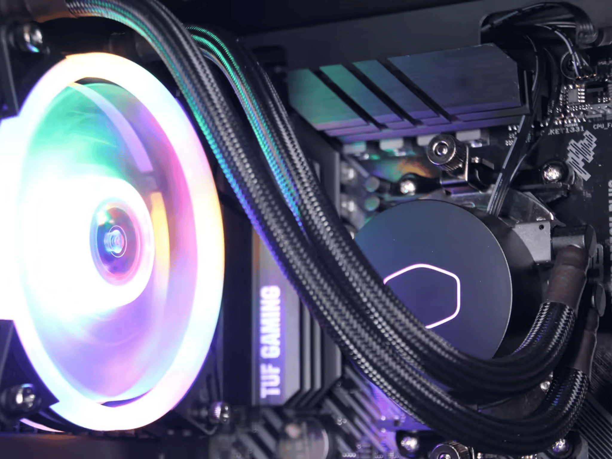 Mid-Range RGB Gaming PC // Ryzen 5 3600 // GTX 980 Ti // 16GB RAM // 1TB NVMe SSD