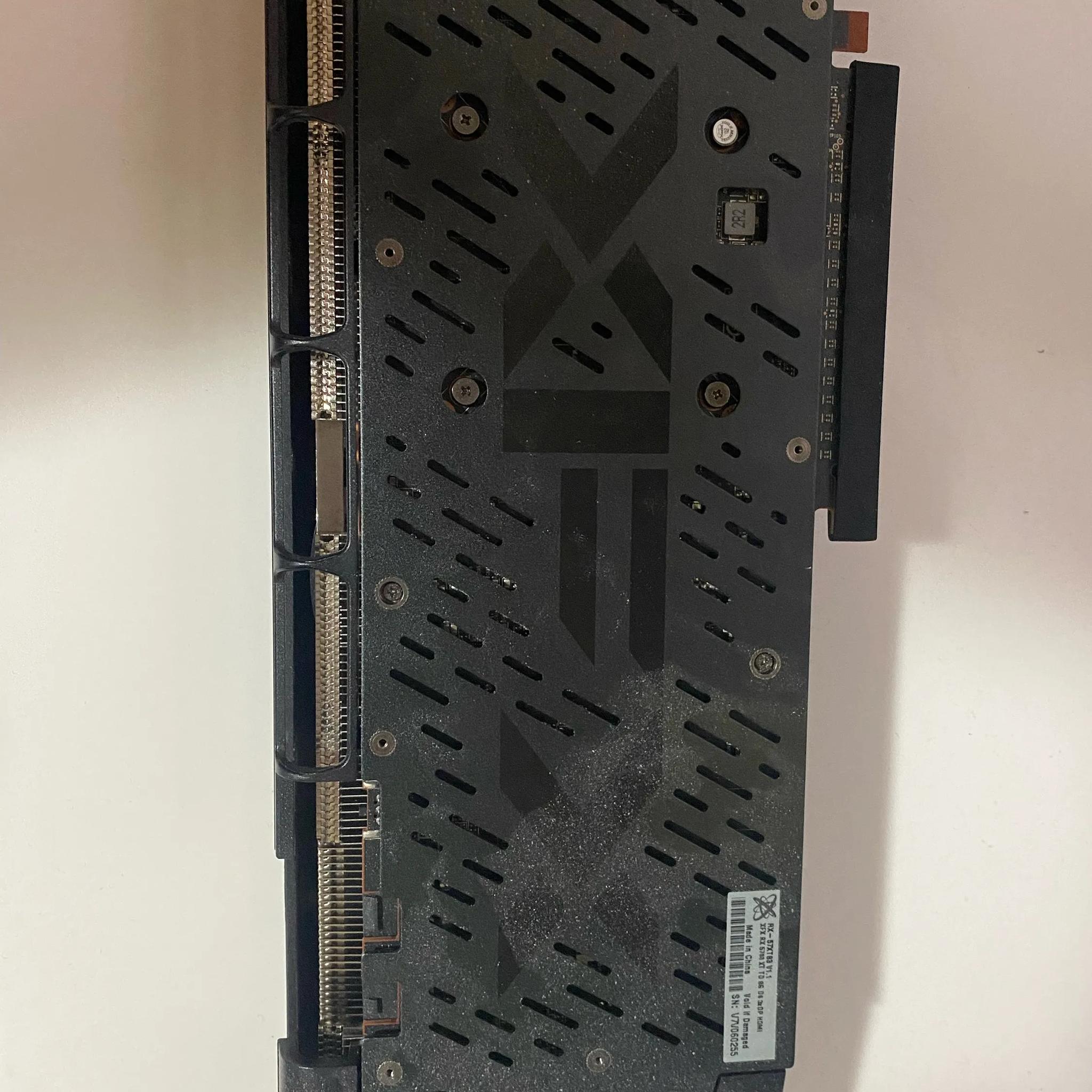 XFX Radeon RX 5700 XT DirectX 12 RX-57XT83LD8 8GB 256-Bit GDDR6 PCI Express 4.0 ATX Video Card