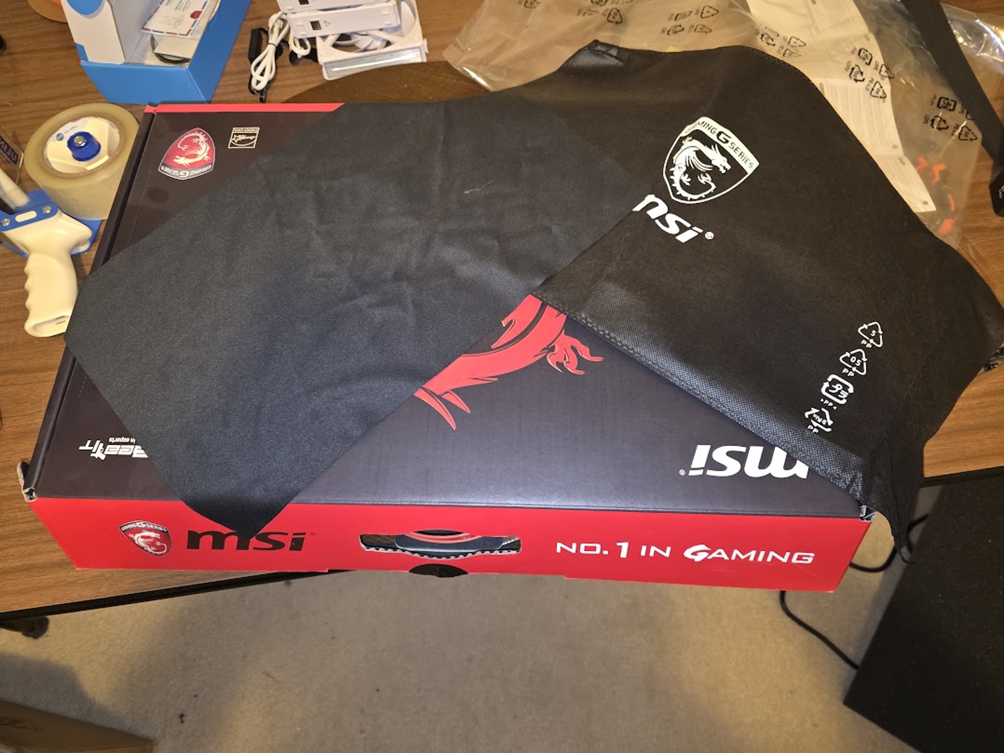MSI GE72 2qc APACHE-264US GTX 960M USED / UPGRADED / GREAT SHAPE / WINDOWS 10 HOME