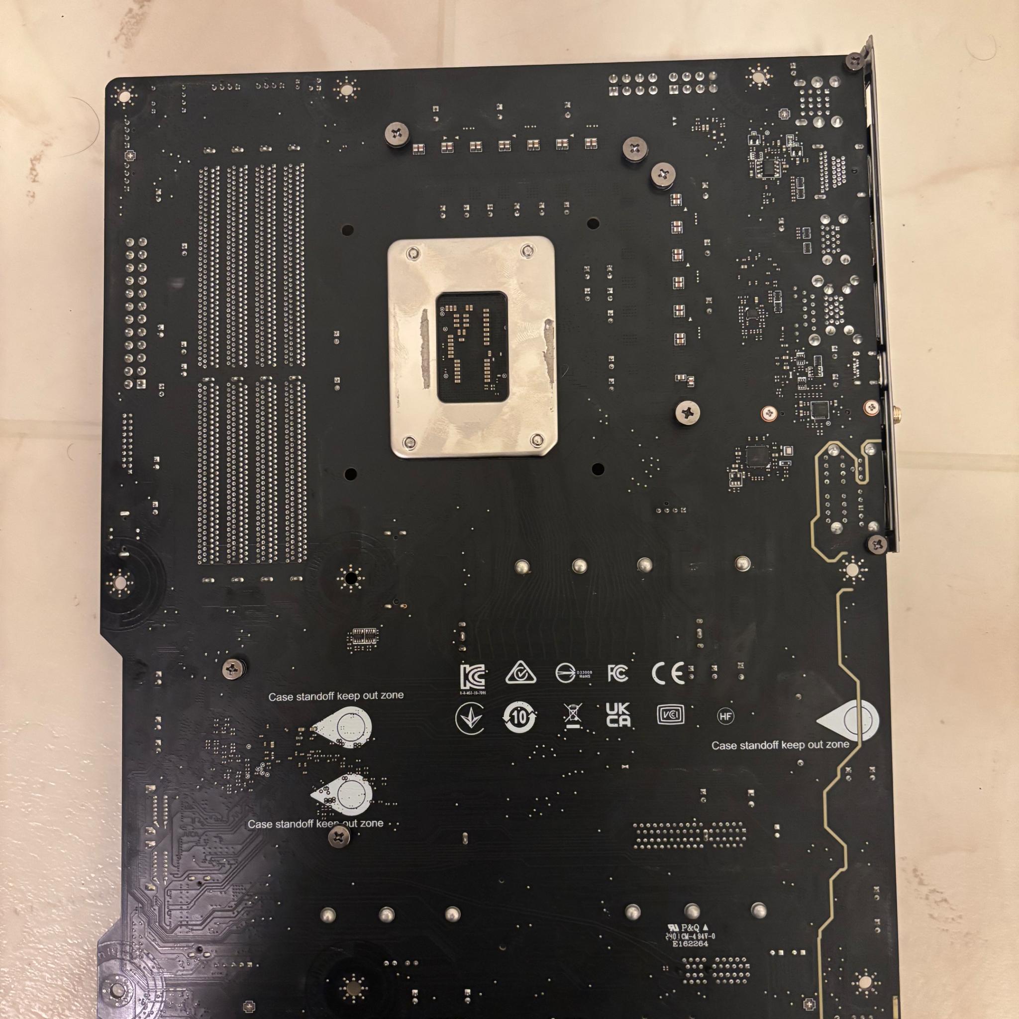 MSI MAG B760 Tomahawk WiFi Gaming Motherboard DDR4 (LGA 1700, DDR4, PCIe 5.0, Wi-Fi 6E, ATX)