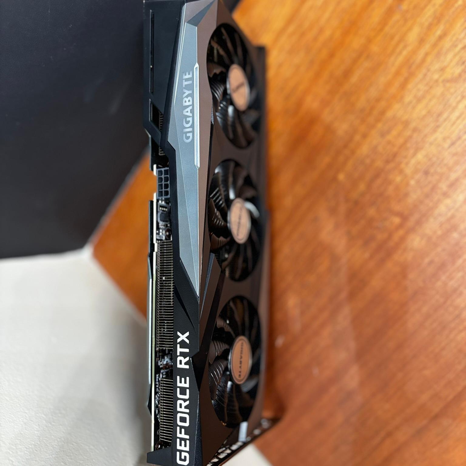 Gigabyte GAMING OC GeForce RTX 3060 Ti
