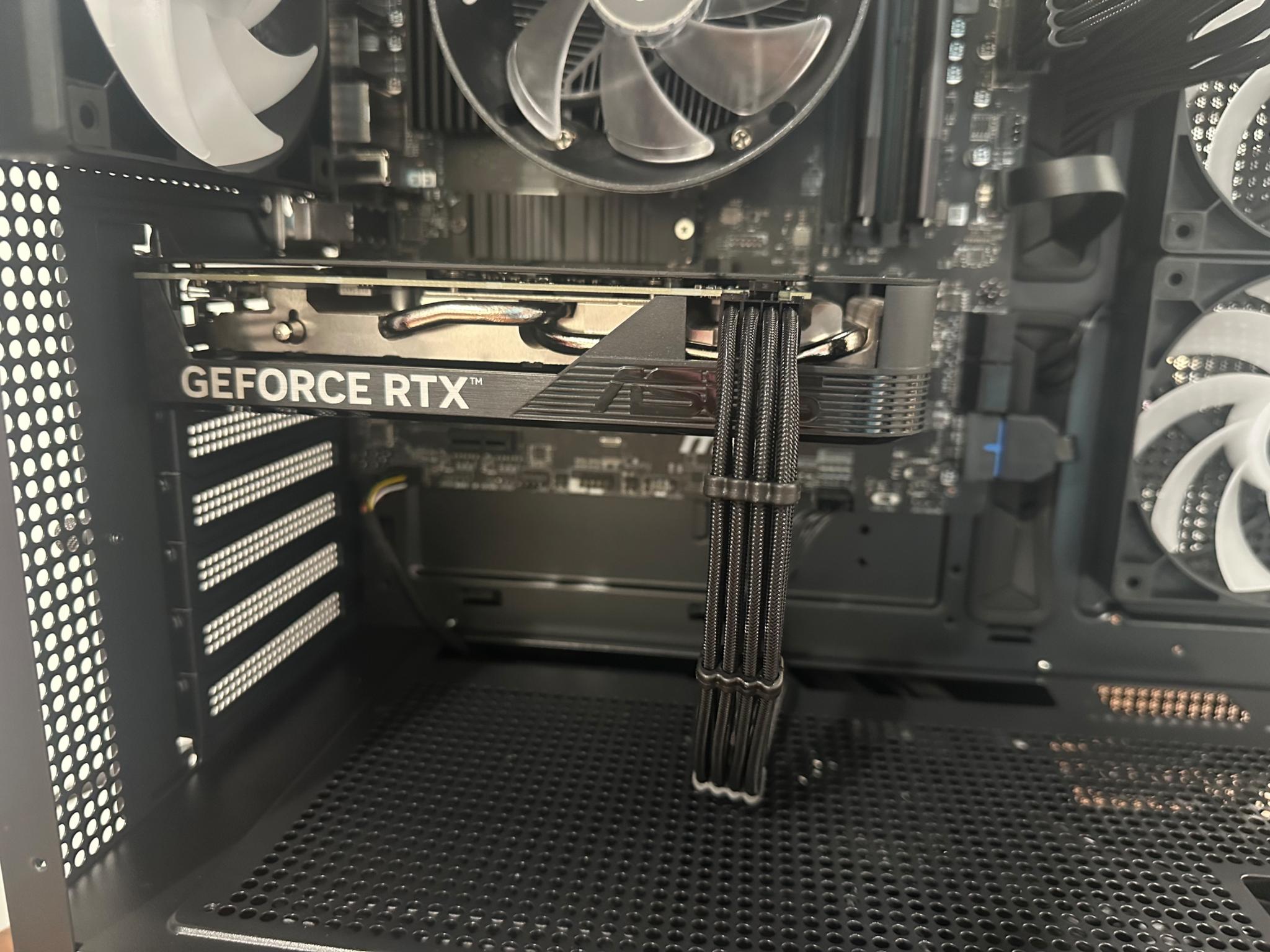 RTX 4060 | RYZEN 5 5600X | 16GB RAM | 1TB SSD | WIFI | Windows 11