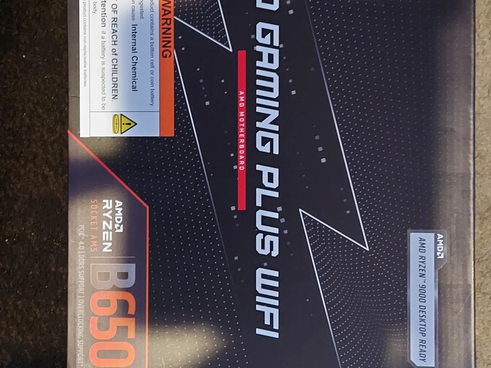 Stealth Ryzen 7700X/RX 7800XT Gaming PC