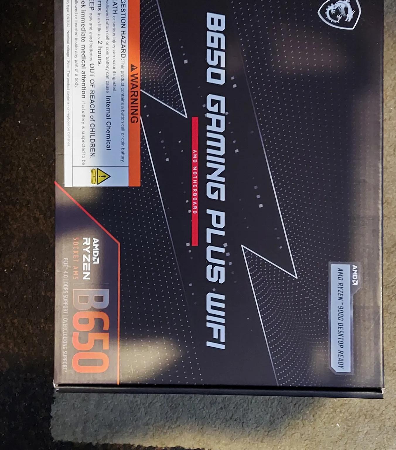 Stealth Ryzen 7700X/RX 7800XT Gaming PC