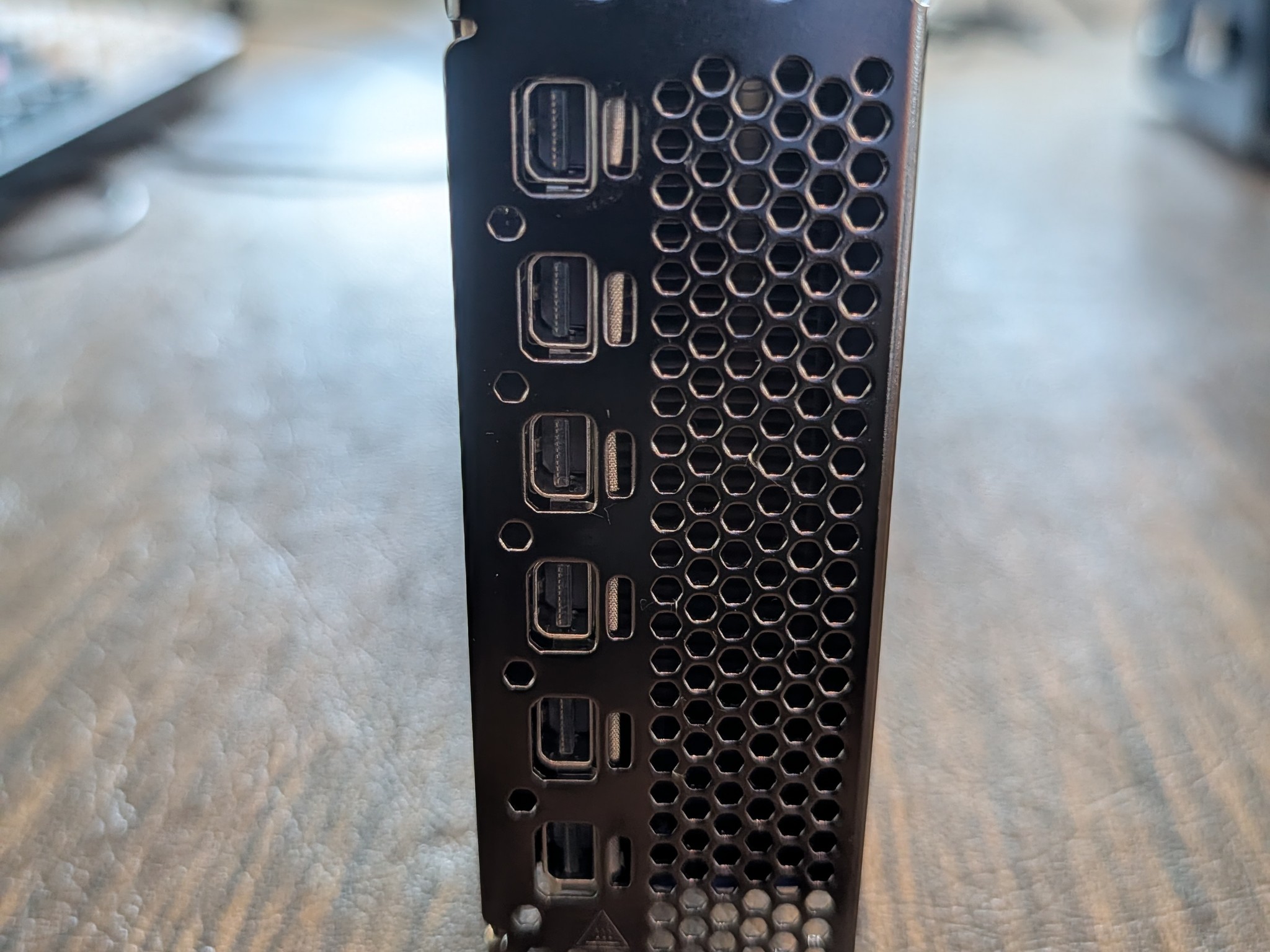 AMD Radeon Pro VII 16GB HBM2 ECC 4096-bit