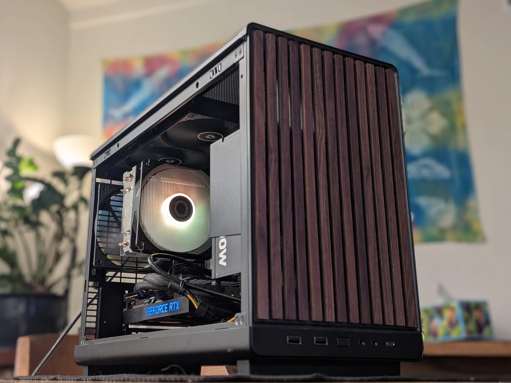 TimberTech – 3060 Ti / i5-10600KF – 16GB RAM, 1TB NVMe – Stylish Wood-Panel MicroATX