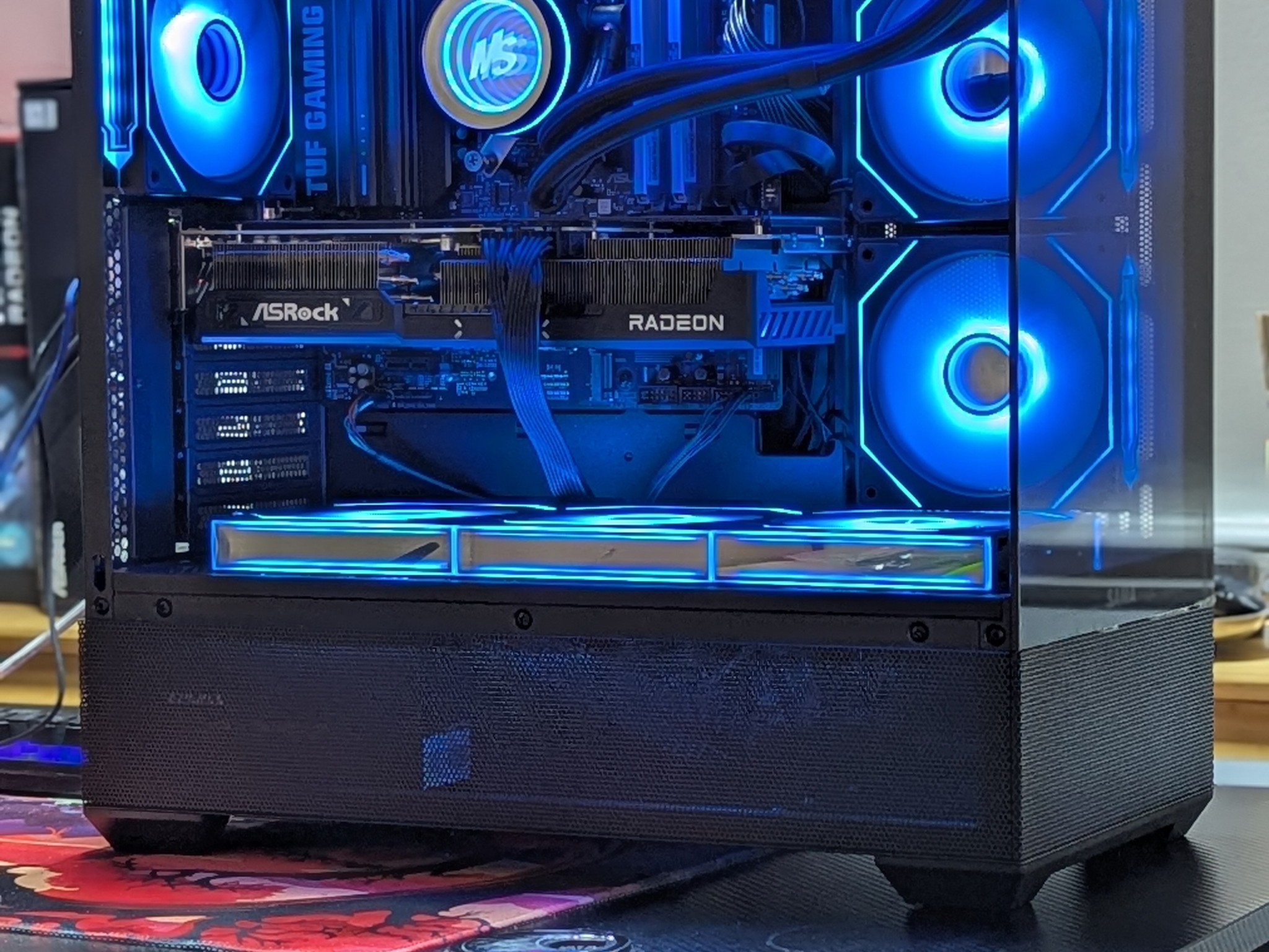 AMD Ryzen 7 9800X3D|AMD Radeon RX 9070 XT|32 GB DDR5 6000|2.5 TB NVME SSD M.2|Windows 11 PRO Active
