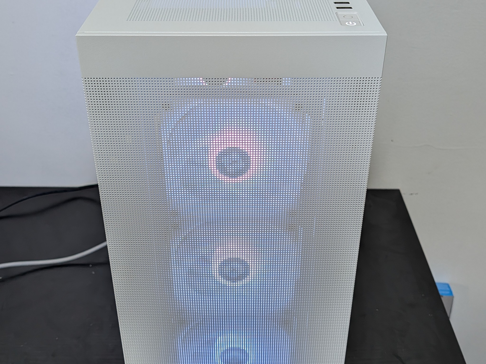 RTX 3080 10GB | intel i3 12100F | 16GB DDR4 | 1TB NVME M2 SSD | Win11 | Wi-Fi | Custom Gaming PC