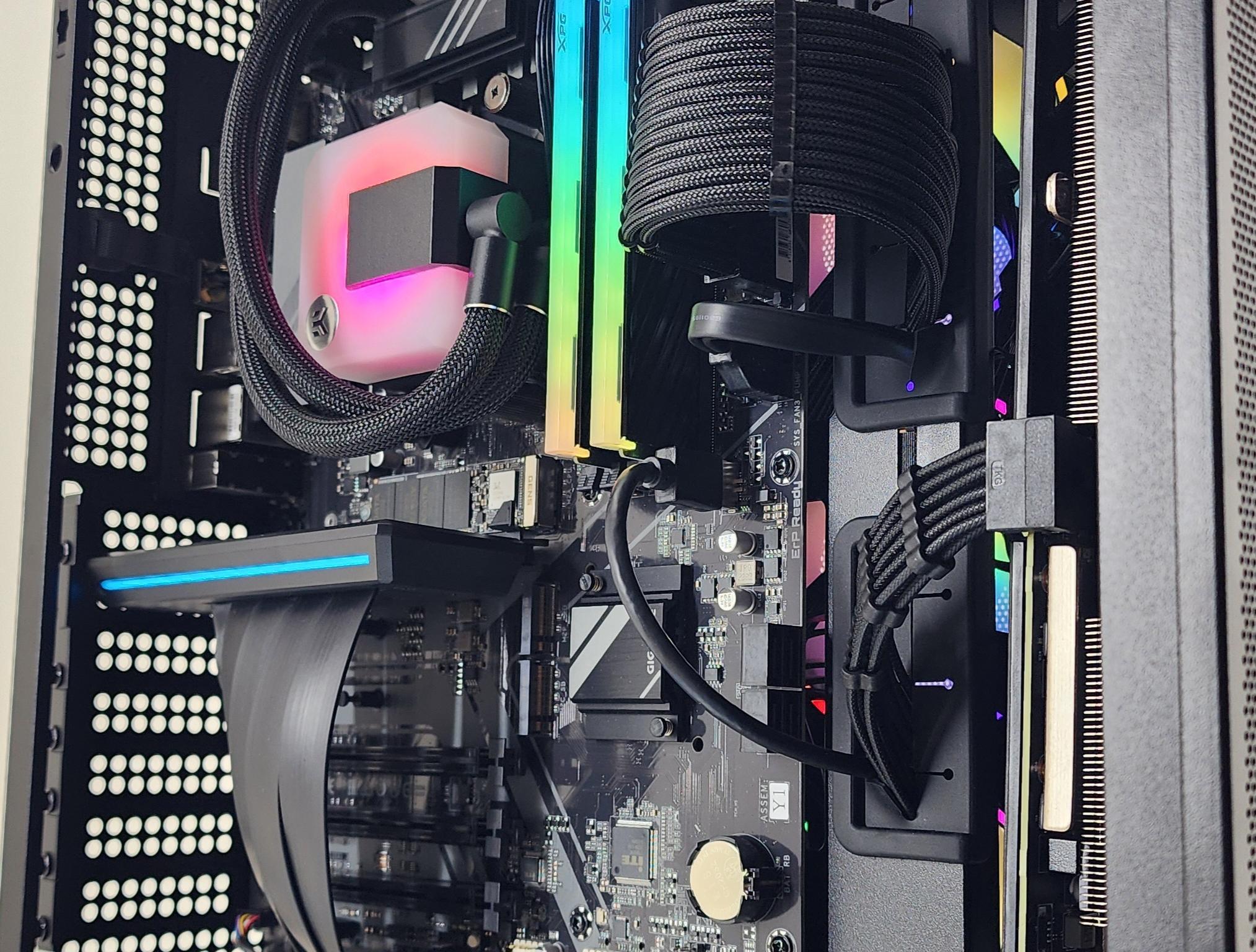 Gaming PC Ryzen 7 7700X 32GB RAM 1TB SSD RTX 4070 Ti 12GB Windows 11 Computer