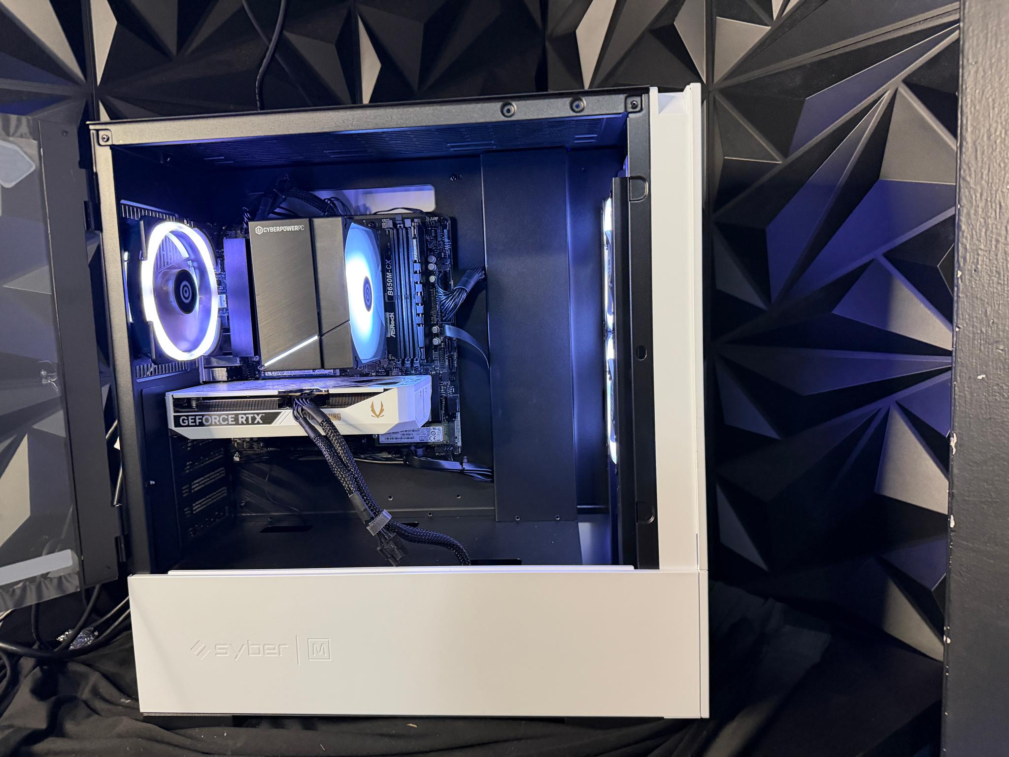 ⚡🌐 CYBER REMIX Ti 🌐⚡Ryzen 5 8400F| RTX 5060Ti| 16 GB DDR5|750GB NVMe| 1000W Gold PSU