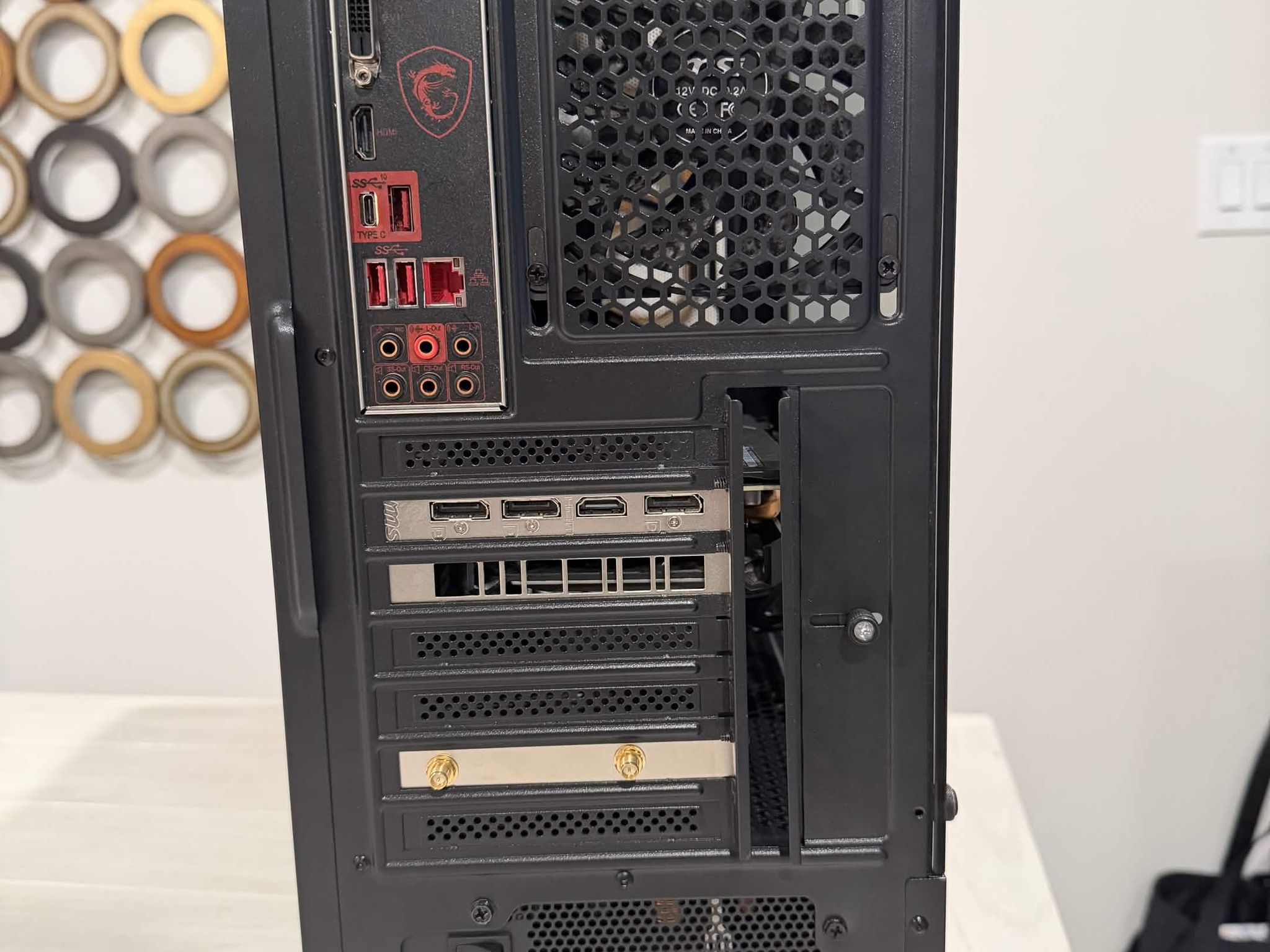 Custom PC - GeForce GTX 1660 SUPER//32GB RAM // Core i7-9700F // NO Memory