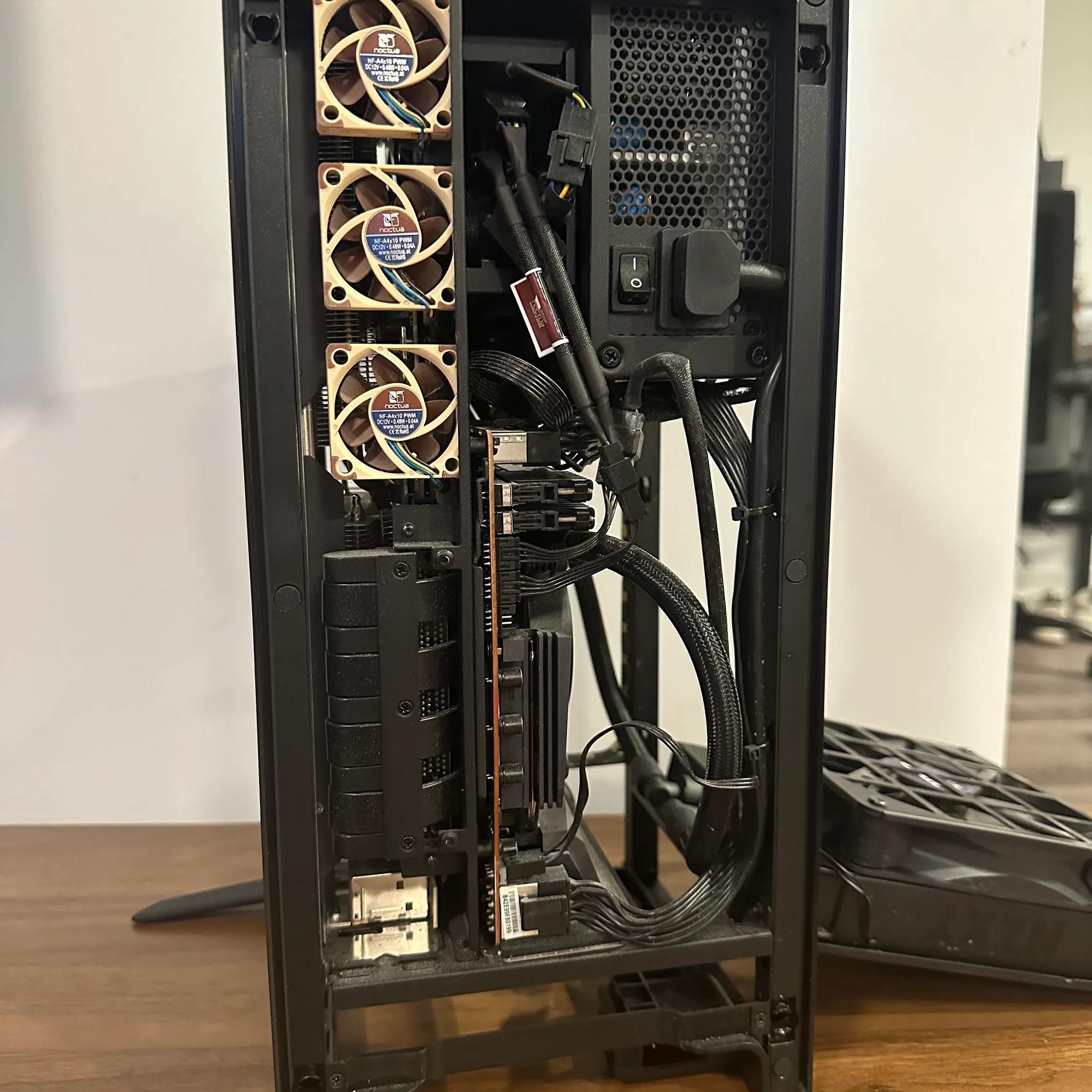 H1 ▪ i7-10700K ▪ Asus TUF 3080 OC ▪ 32GB DDR4 3000mhz ▪ 1x2TB & 1x1TB NVME SSD (3TB total)