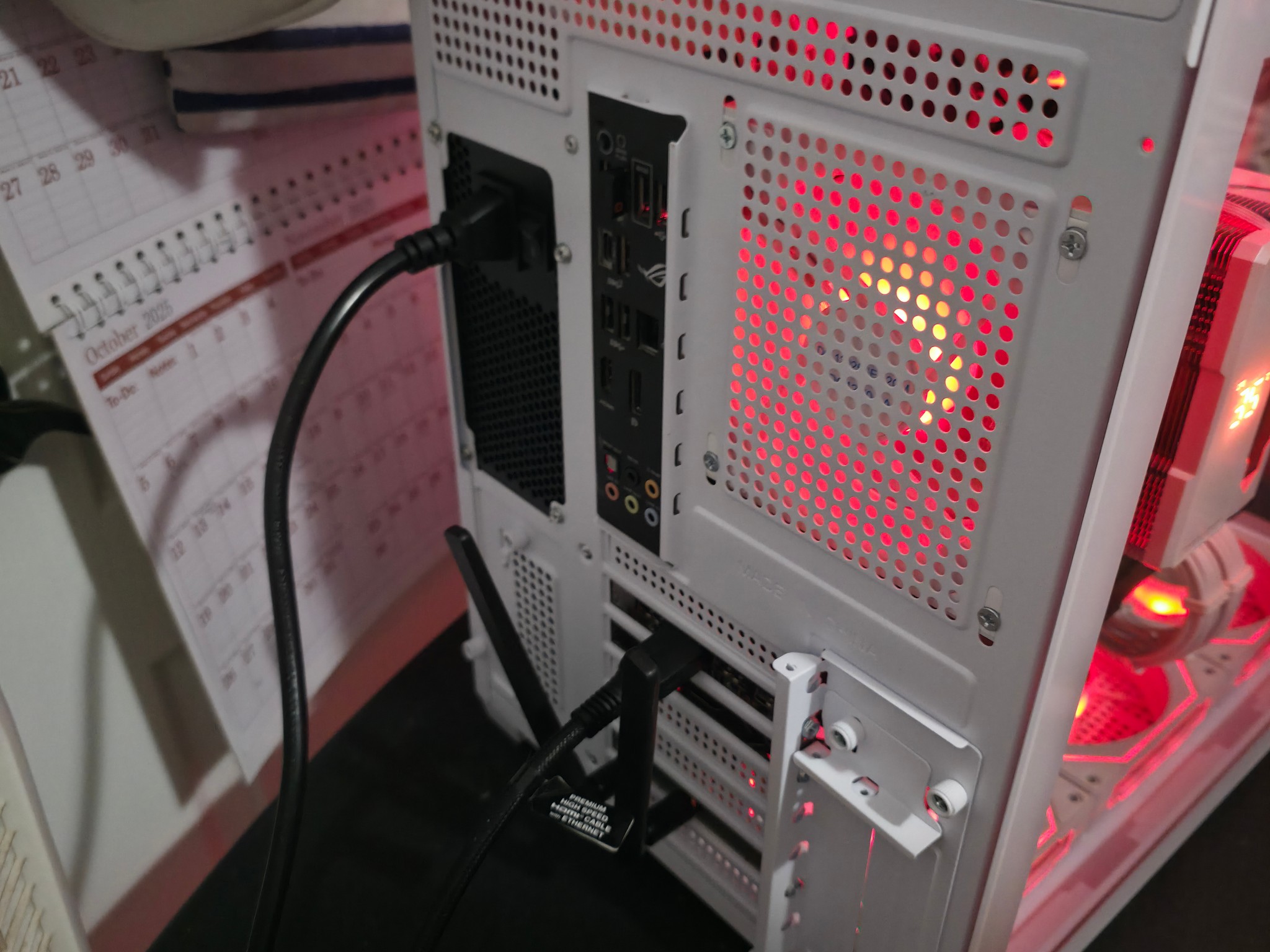 Gaming PC | 6700XT 12GIG | Ryzen 7 3800X | 16GIG DDR4 3200mhz Ram | Windows 11 Pro | Wifi/BT