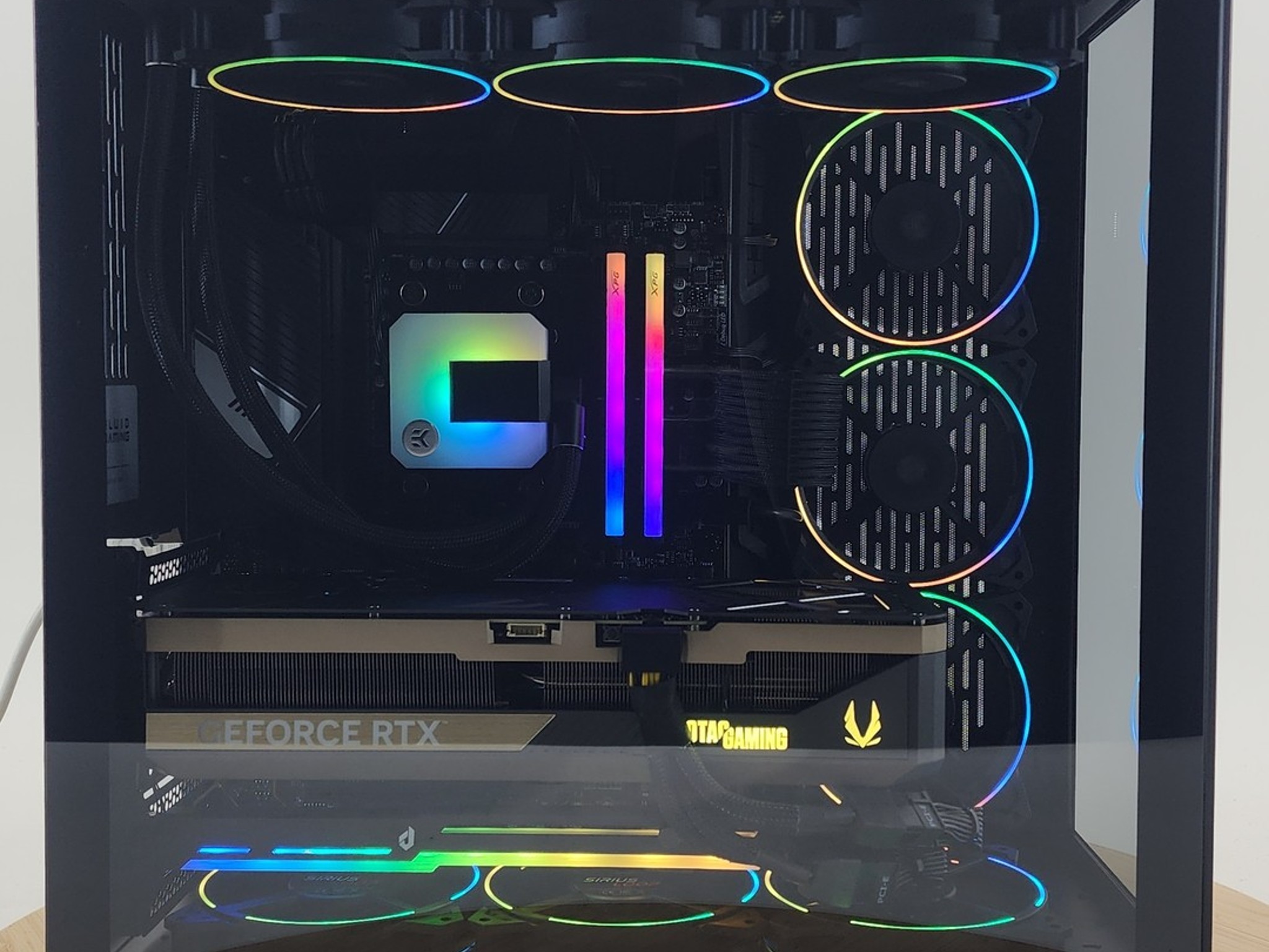 Gaming PC Ryzen 7 9800X3D 32GB RAM 2TB SSD RTX 5080 16GB Windows 11 Computer