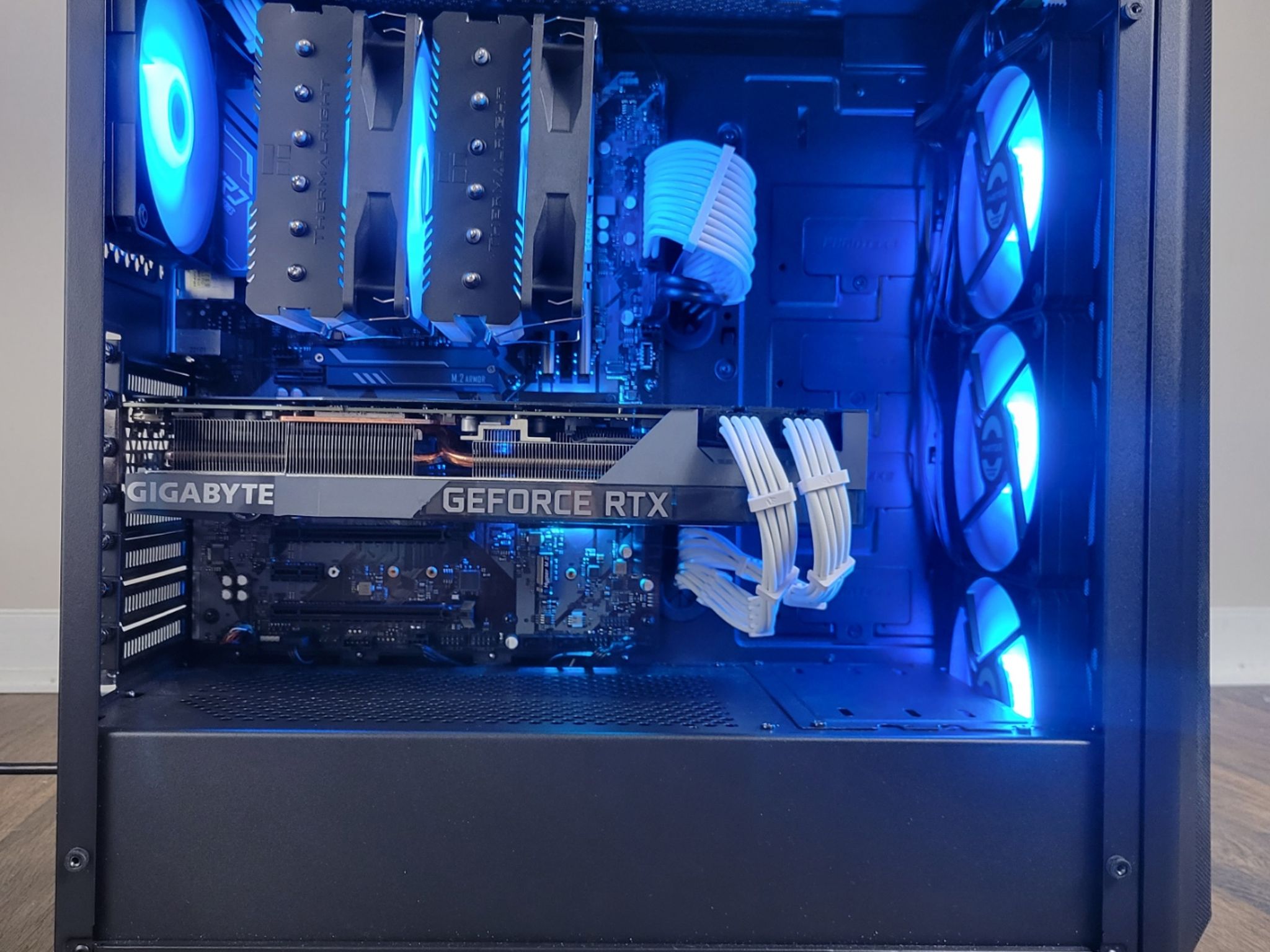 Gaming Desktop PC - i5-12600k - RTX 3080 - 32 GB Ram - 1 TB SSD NVME