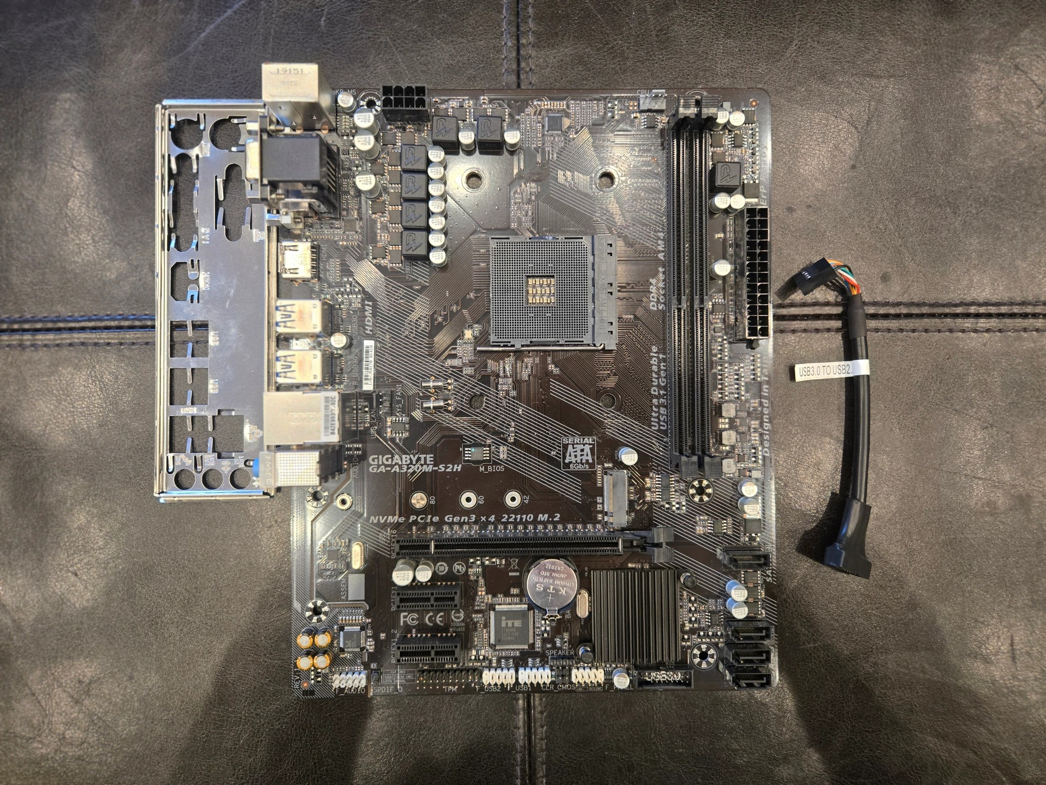 Gigabyte GA-A320M-S2H mATX Motherboard - Used, Read