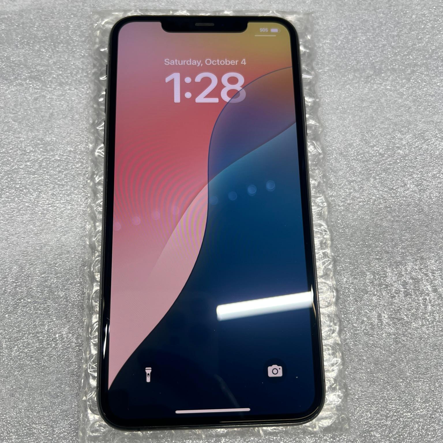 Apple iPhone 11 Pro Max – Unlocked – 512 GB – Space Gray