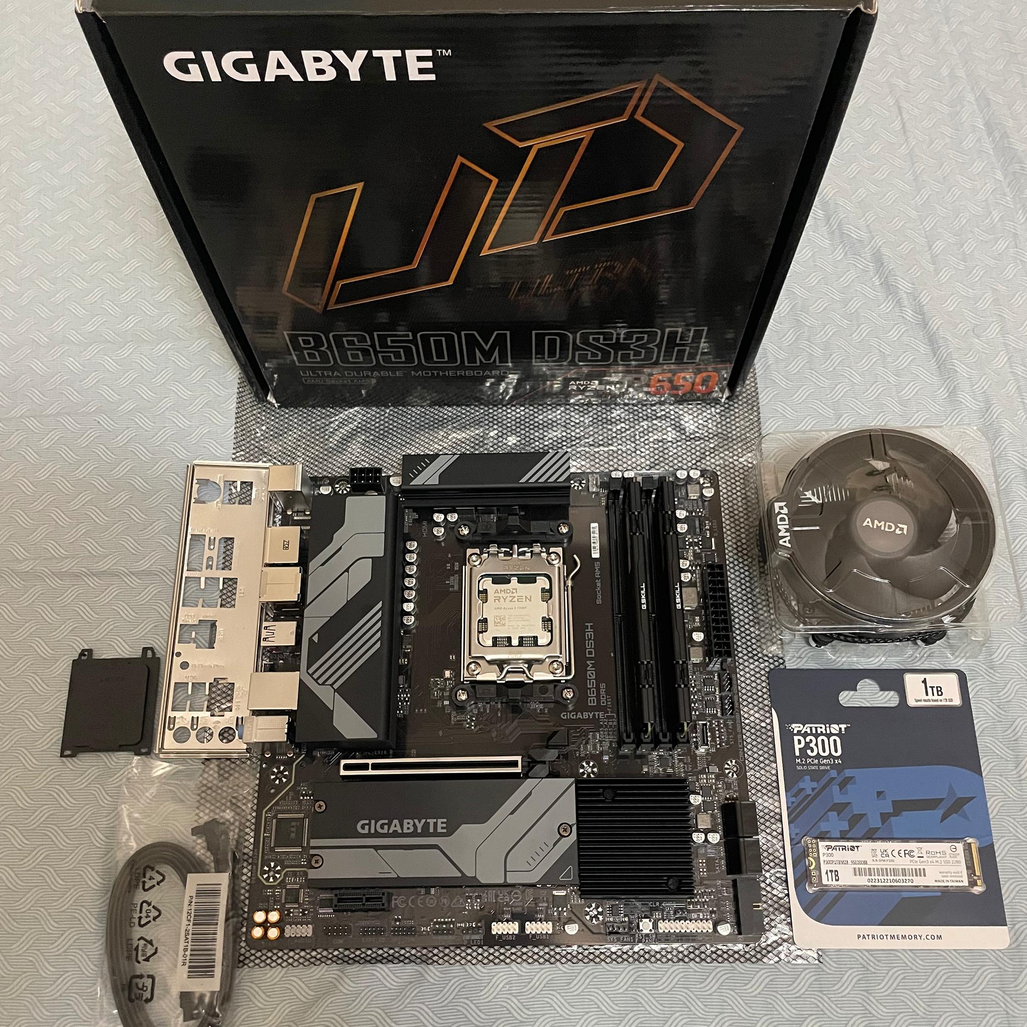 [AM5 Bundle] AMD Ryzen 5 7500F / Gigabyte B650M DS3H / G.Skill 32GB DDR5-6000 / 1TB SSD