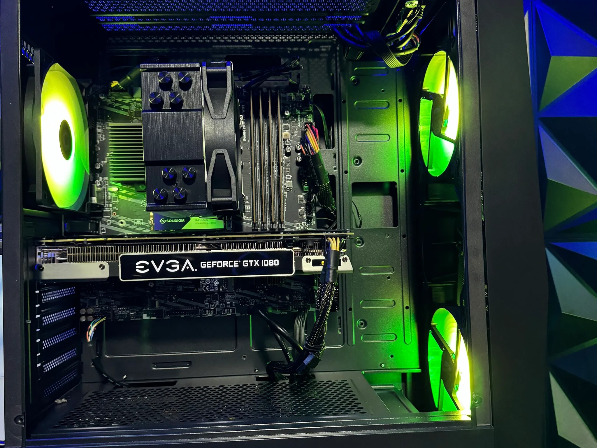 Tusker Build 8010