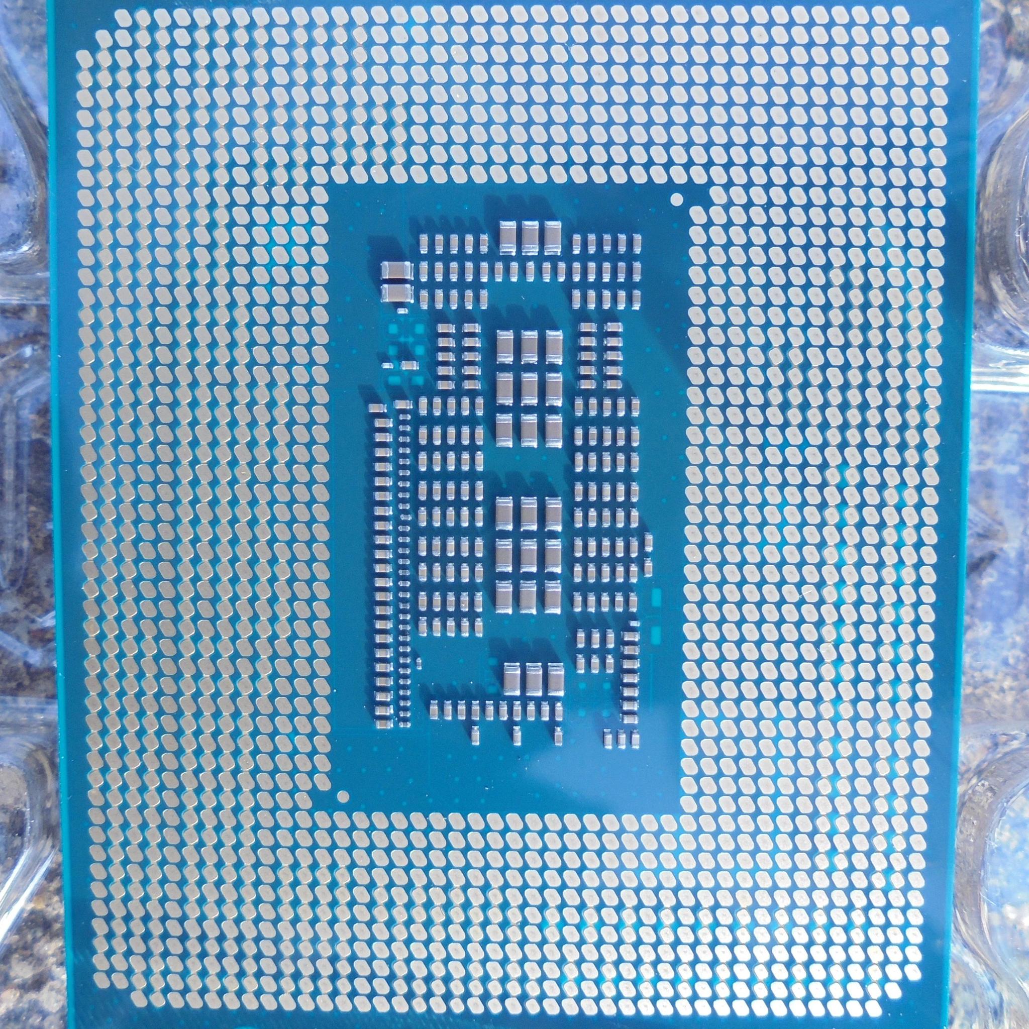 Intel 12th-Gen Core i7 12700K Processor 8P+4E Cores