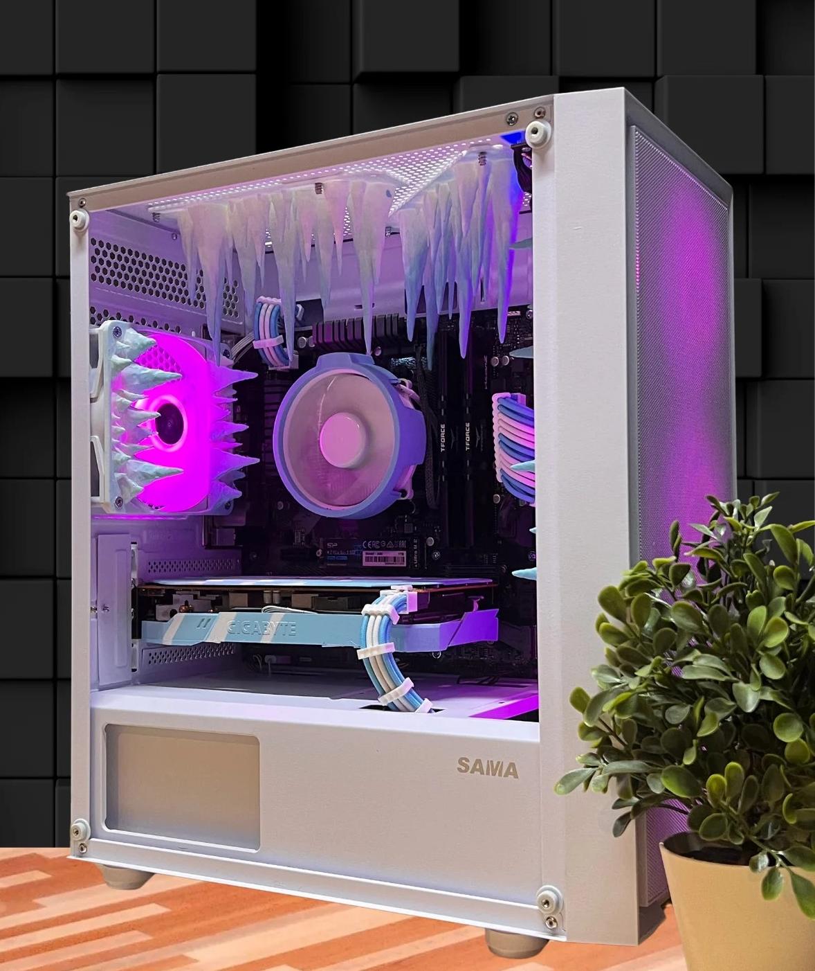 Blue ice 1080p esports  2400g with a 5500xt 16g of ram