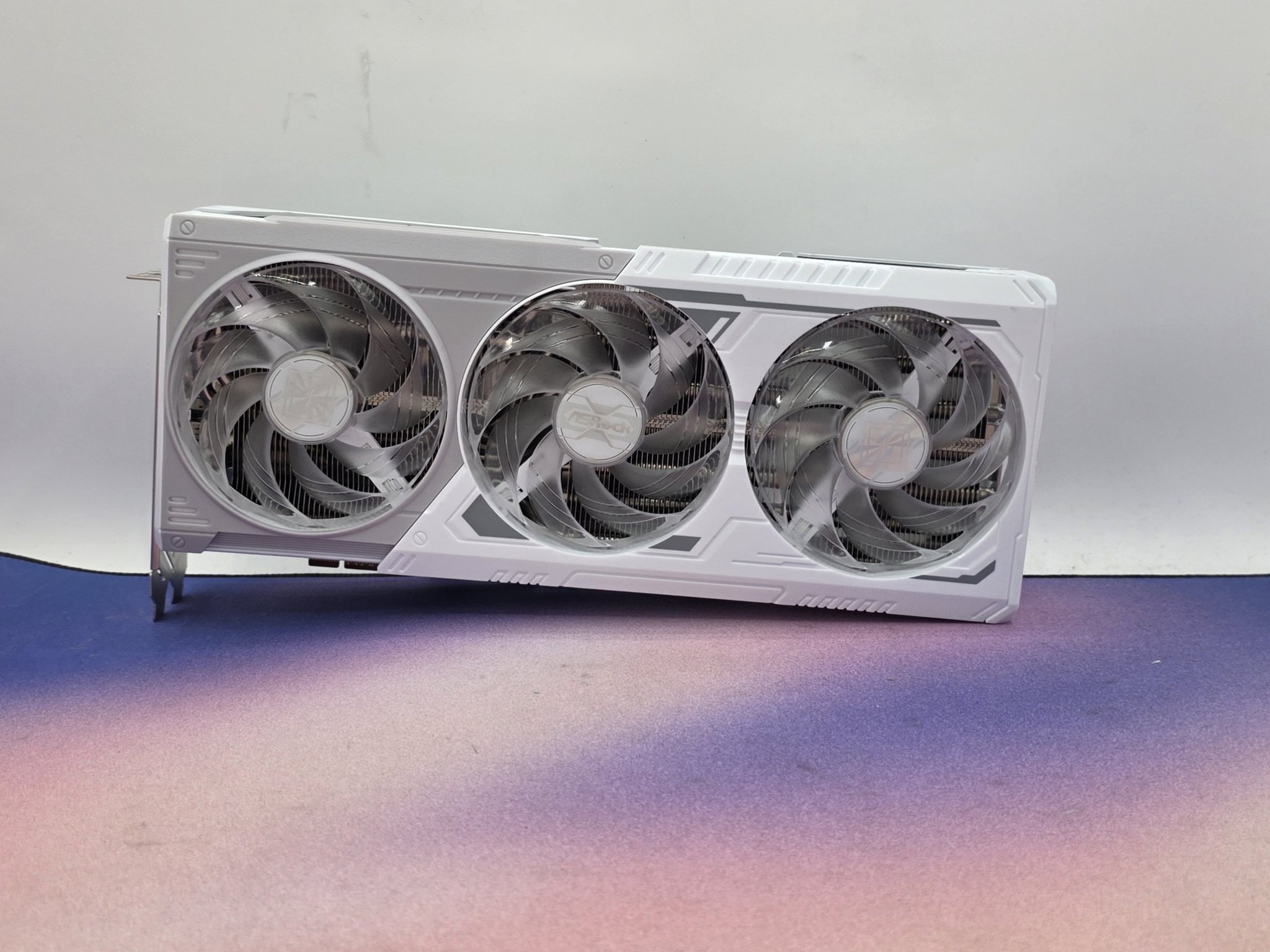 ASRock Steel Legend RX 9070XT