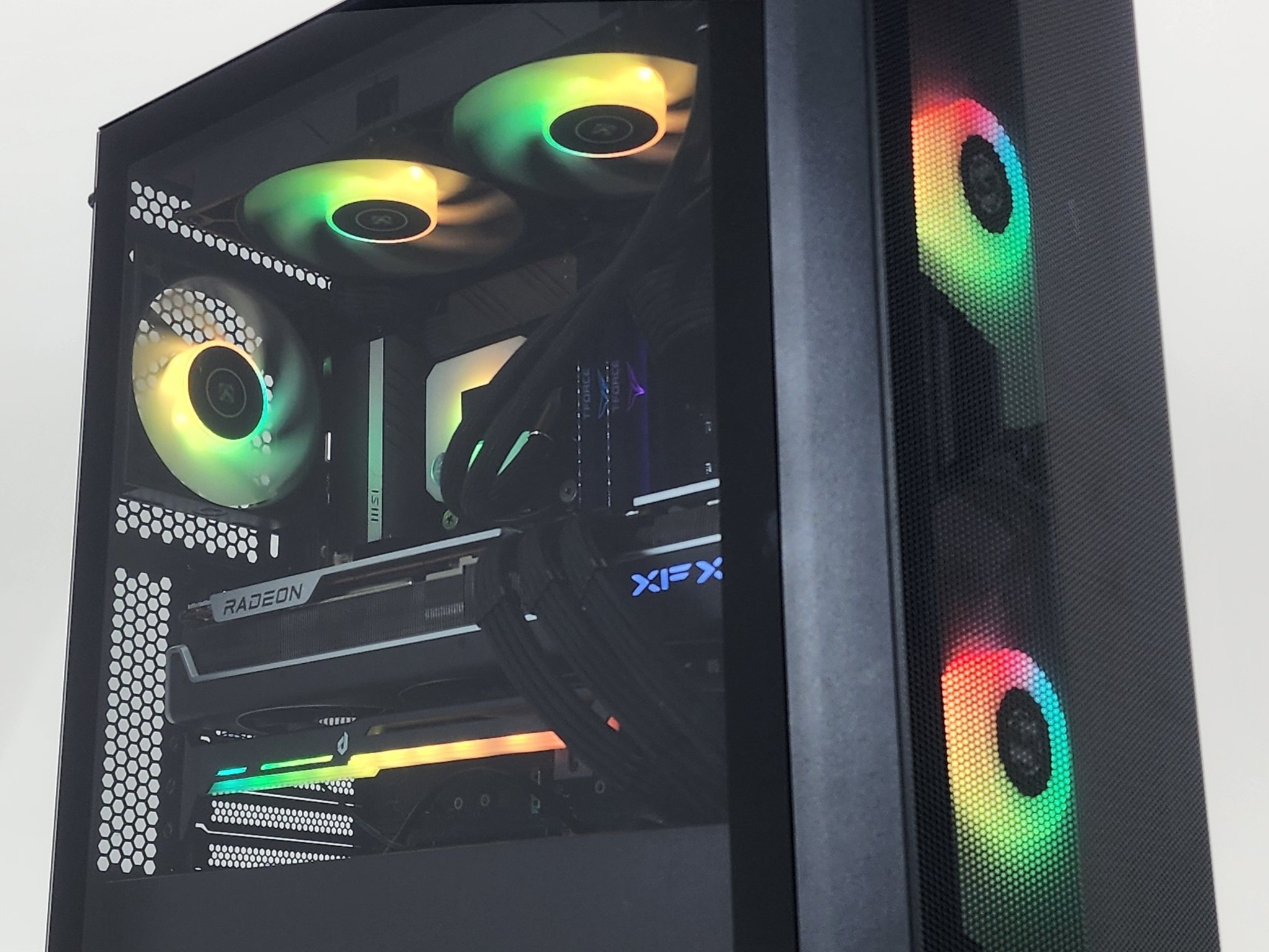 Gaming PC i9-14900K 32GB RAM 1TB SSD RX 7900 XTX 24GB Windows 11 Computer