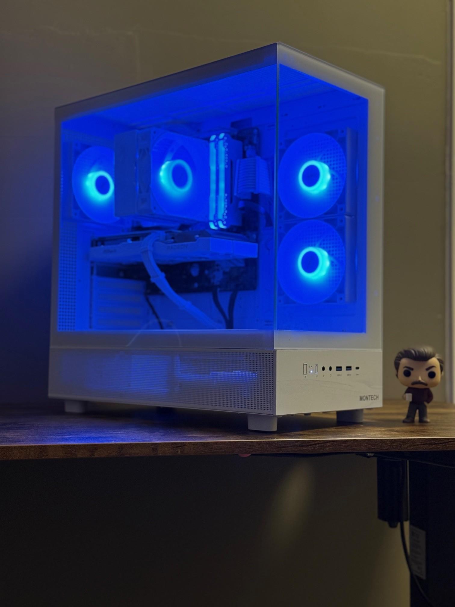❄️ Whiteout Gaming PC Fresh Build- Ryzen 5500, RX 6600, 16GB RAM, 1TB SSD, Wi-Fi - REDUCED! ❄️