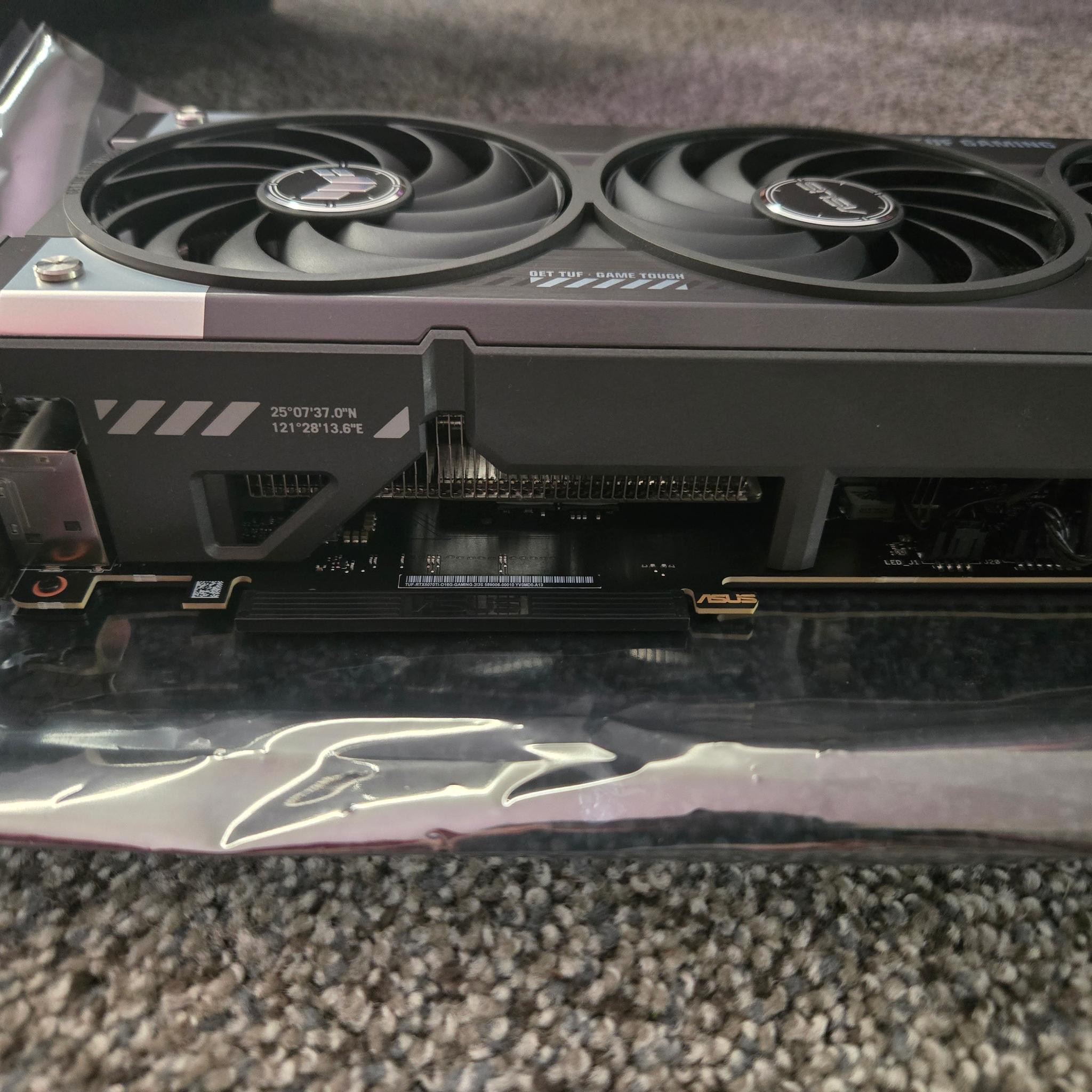 ASUS TUF NVIDIA GEFORCE RTX 5070 Ti OC Edition - Black