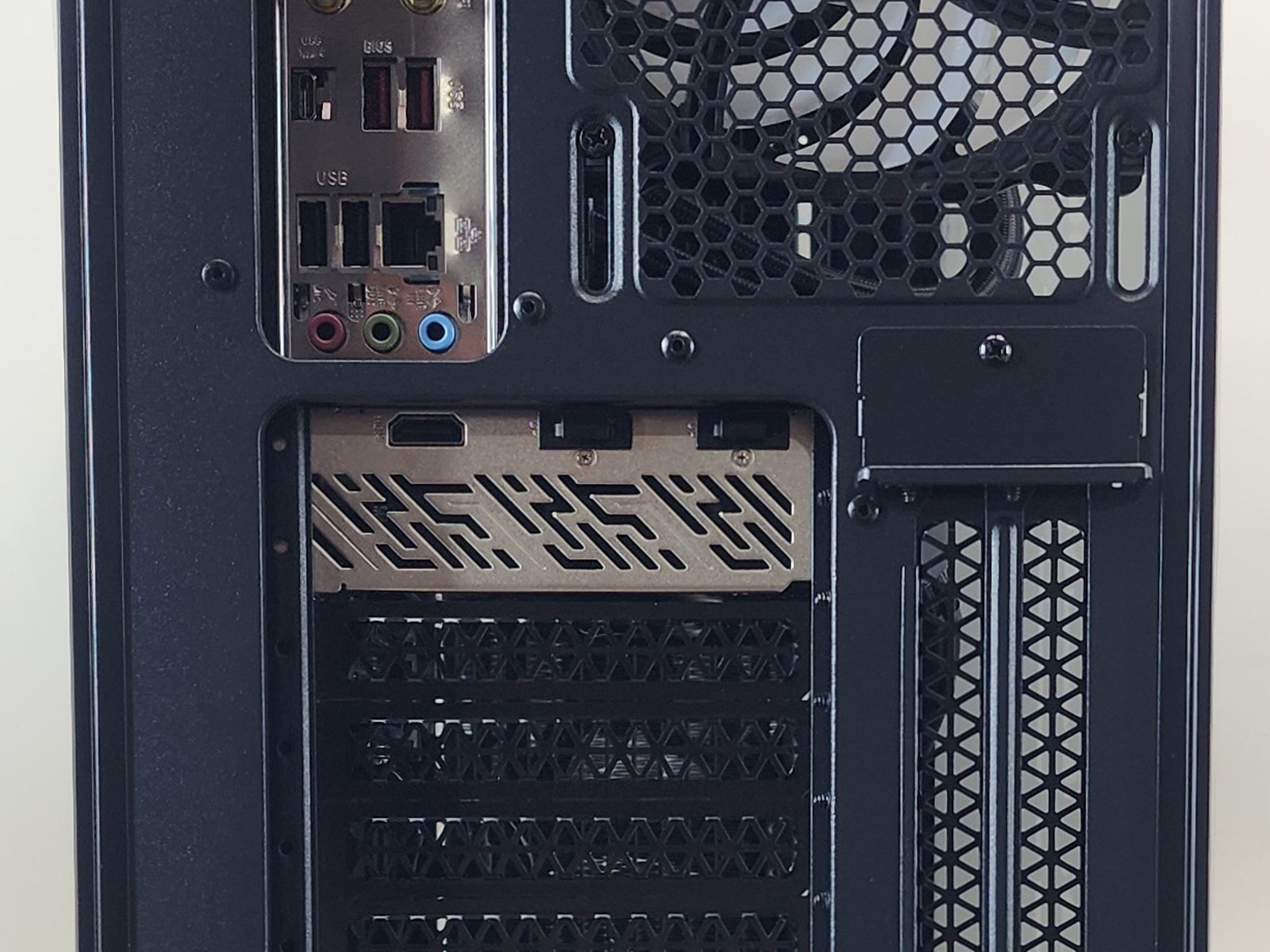Gaming PC Ryzen 7 7800X3D 16GB RAM 2TB SSD RX 9060 8GB Windows 11 Computer