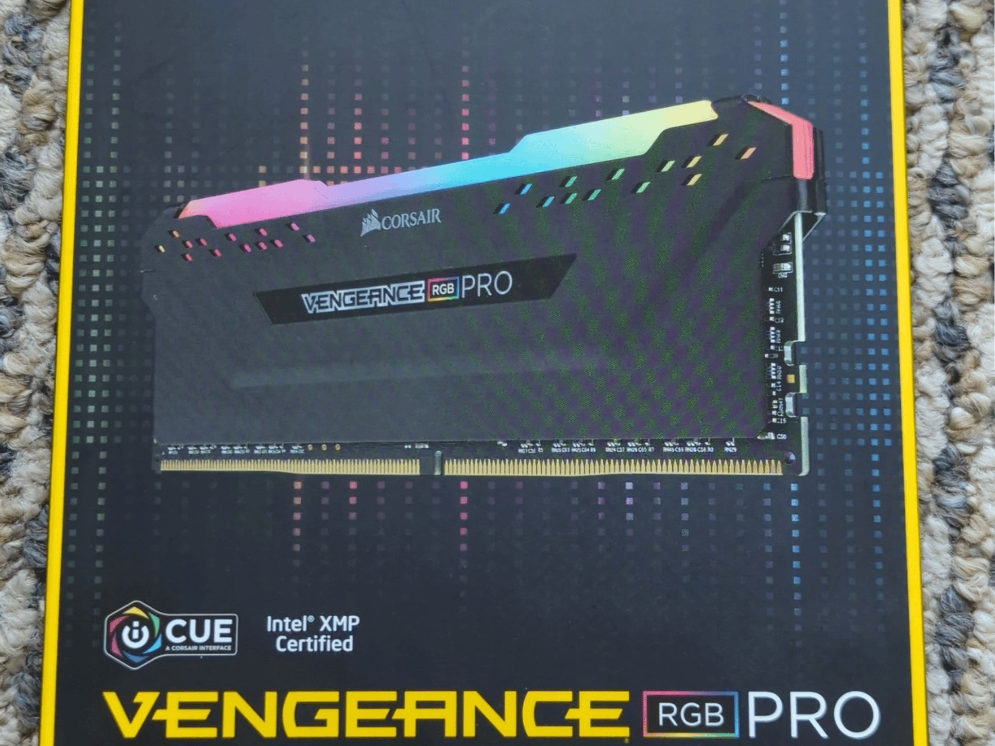 Corsair Vengeance RGB Pro 32GB (2x16GB) DDR4 3200 (PC4-25600) C16 Desktop Memory - Black (Used)
