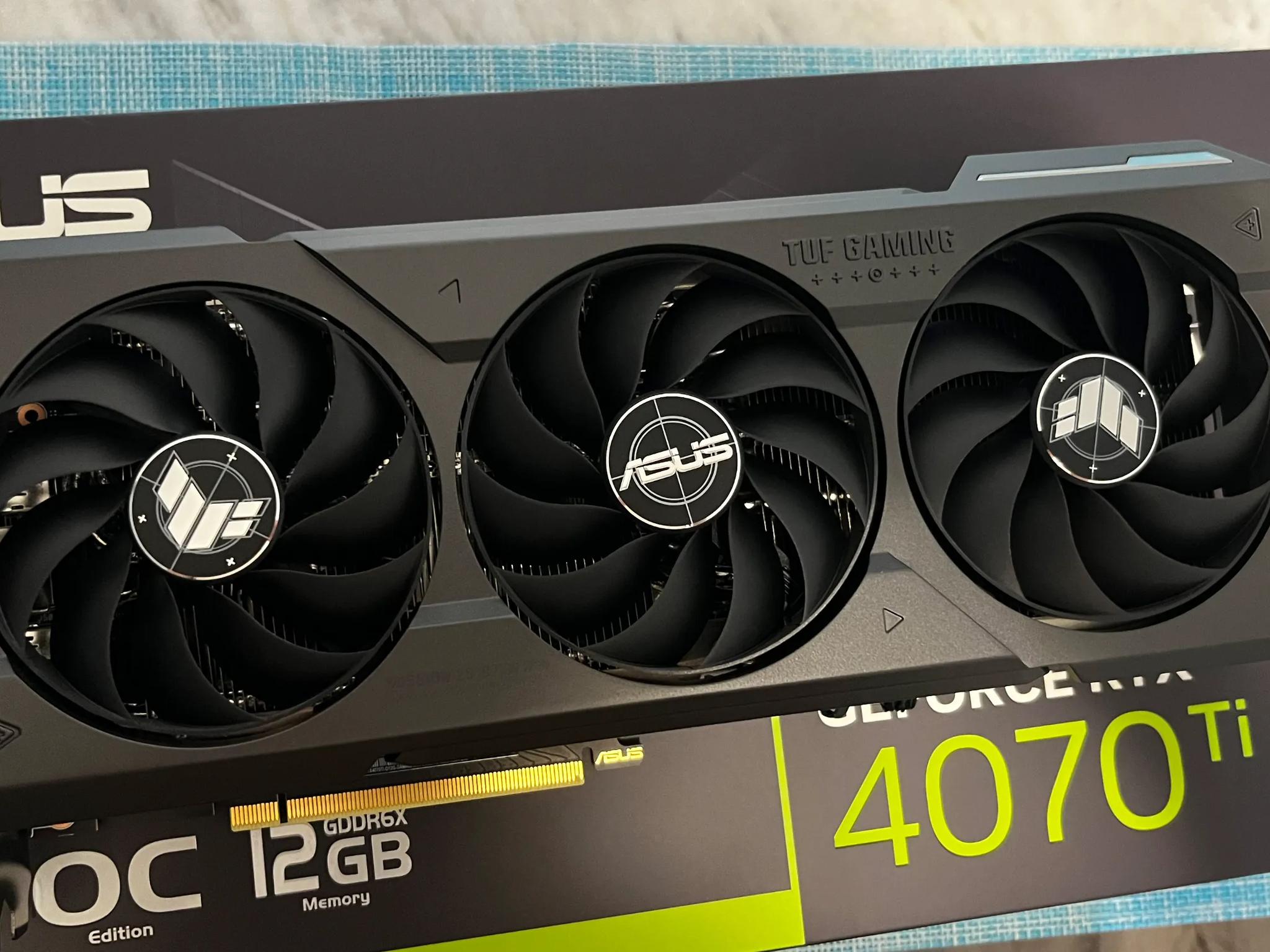 ASUS TUF Gaming NVIDIA GeForce RTX 4070 Ti OC Edition