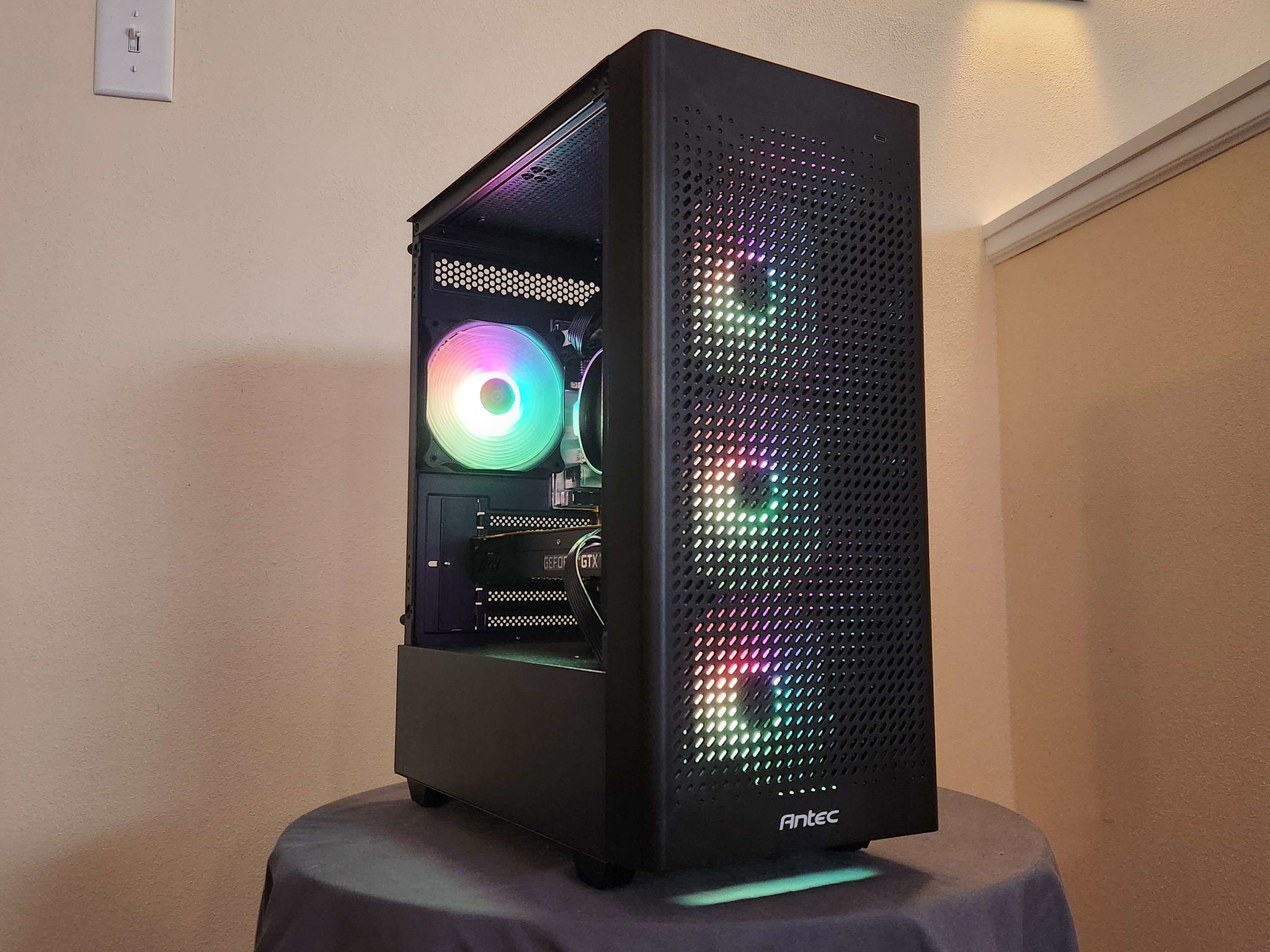 🍀GTX 1070 | Ryzen 5 4500 | 16GB RAM | 500GB NVMe | Windows 11