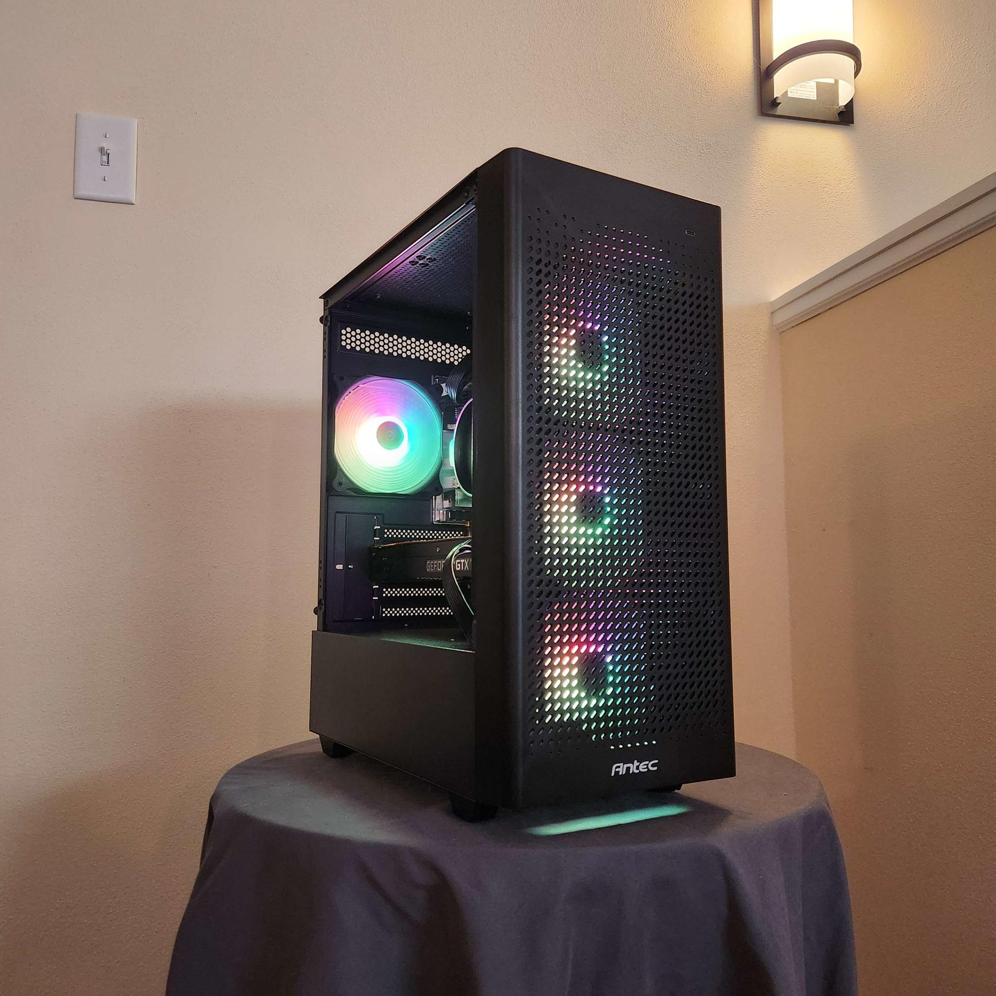 🍀GTX 1070 | Ryzen 5 4500 | 16GB RAM | 500GB NVMe | Windows 11