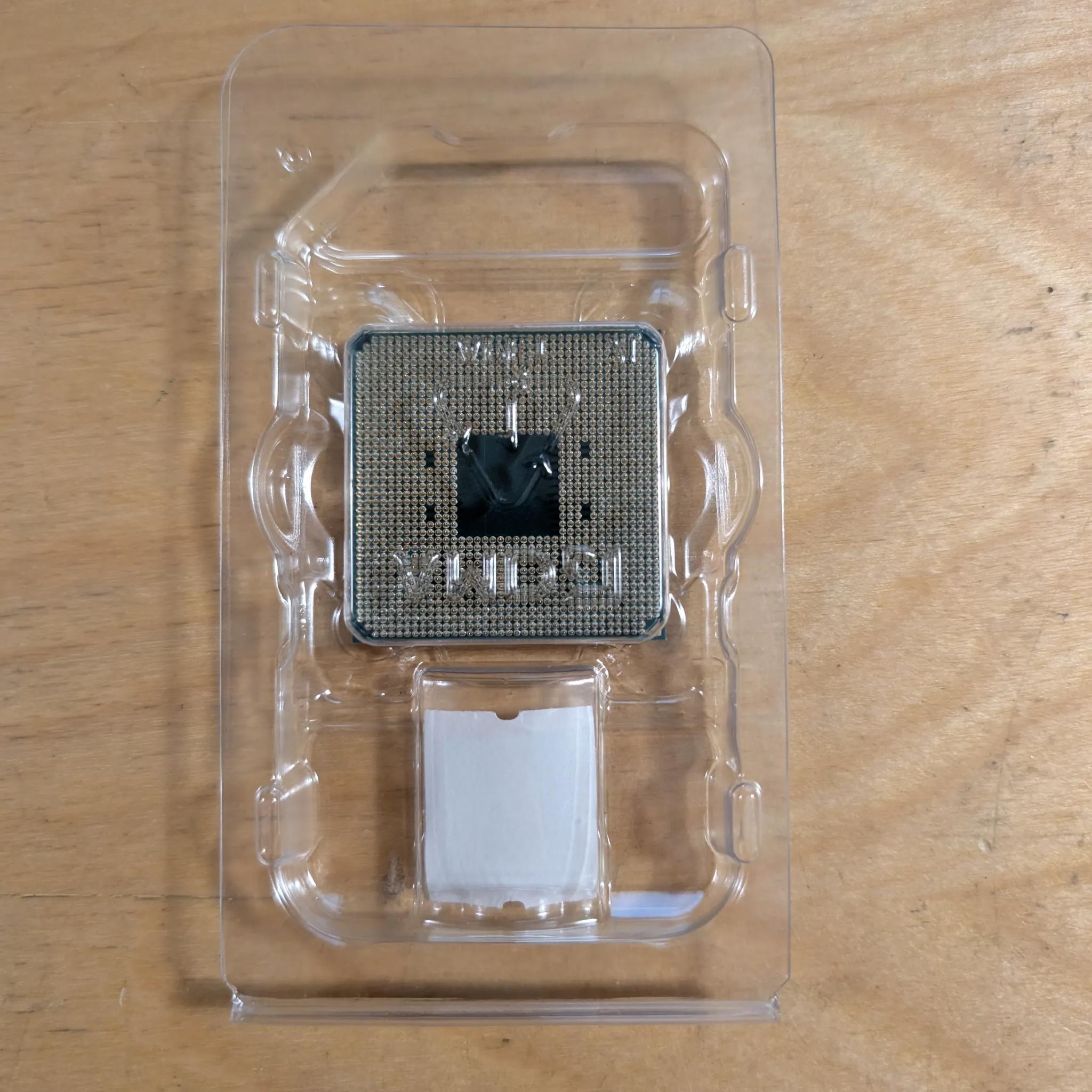AMD Ryzen 7 5700x