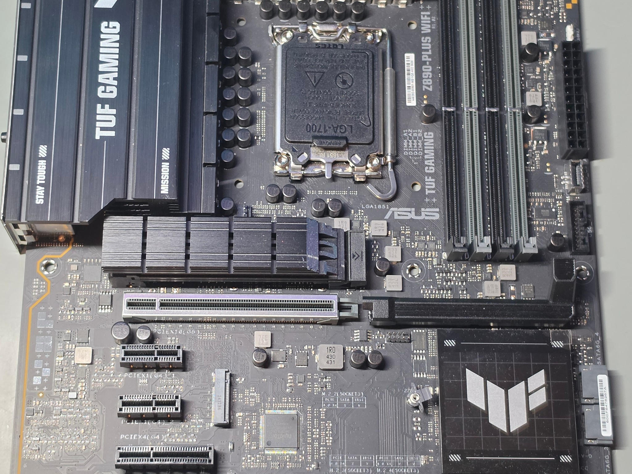 ASUS TUF GAMING Z890-PLUS WIFI *READ*