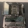 ROG Crosshair X670E Hero