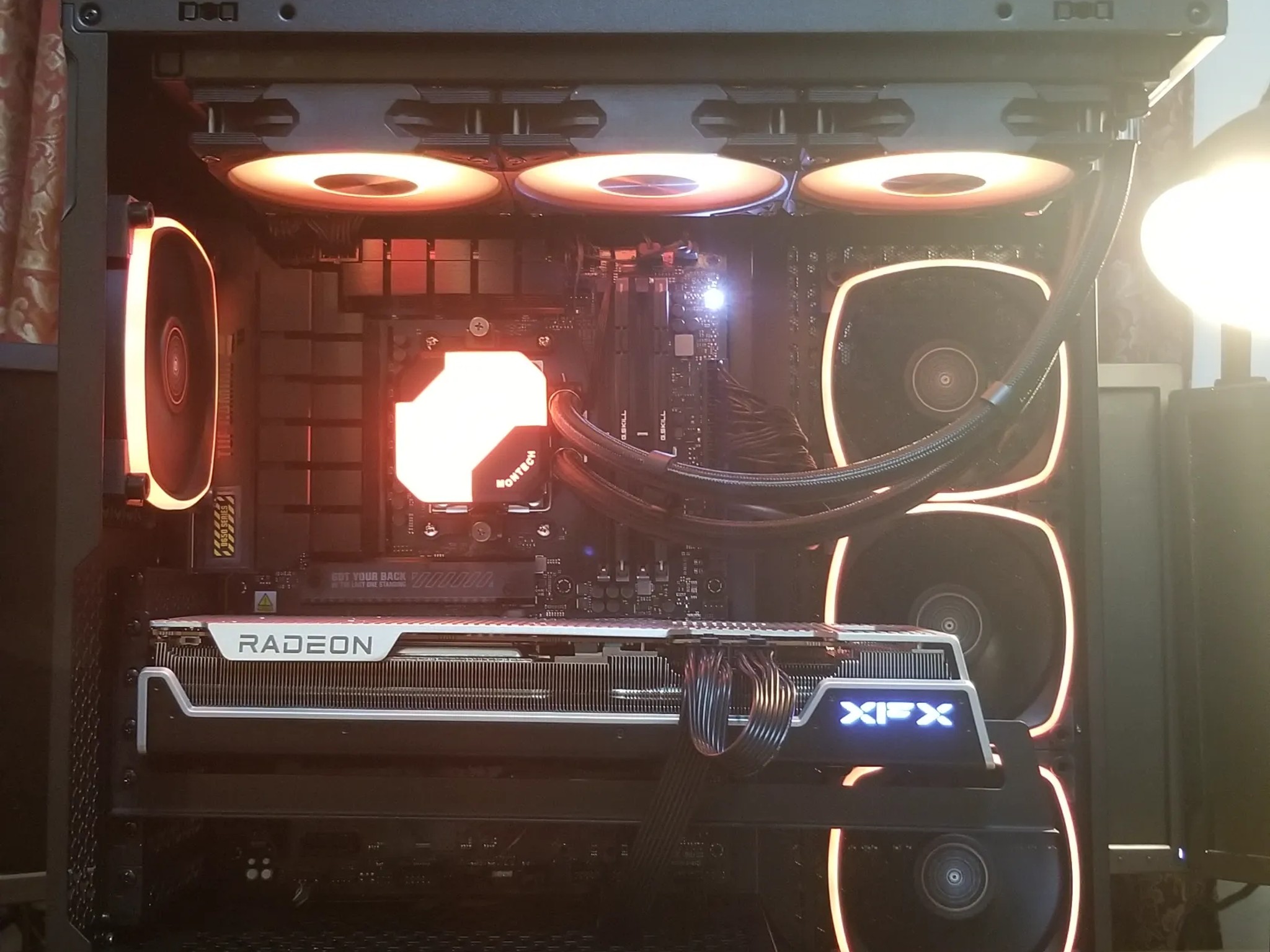 9800X3D | 7900 XT | 32 GB RAM | Solid Gaming PC