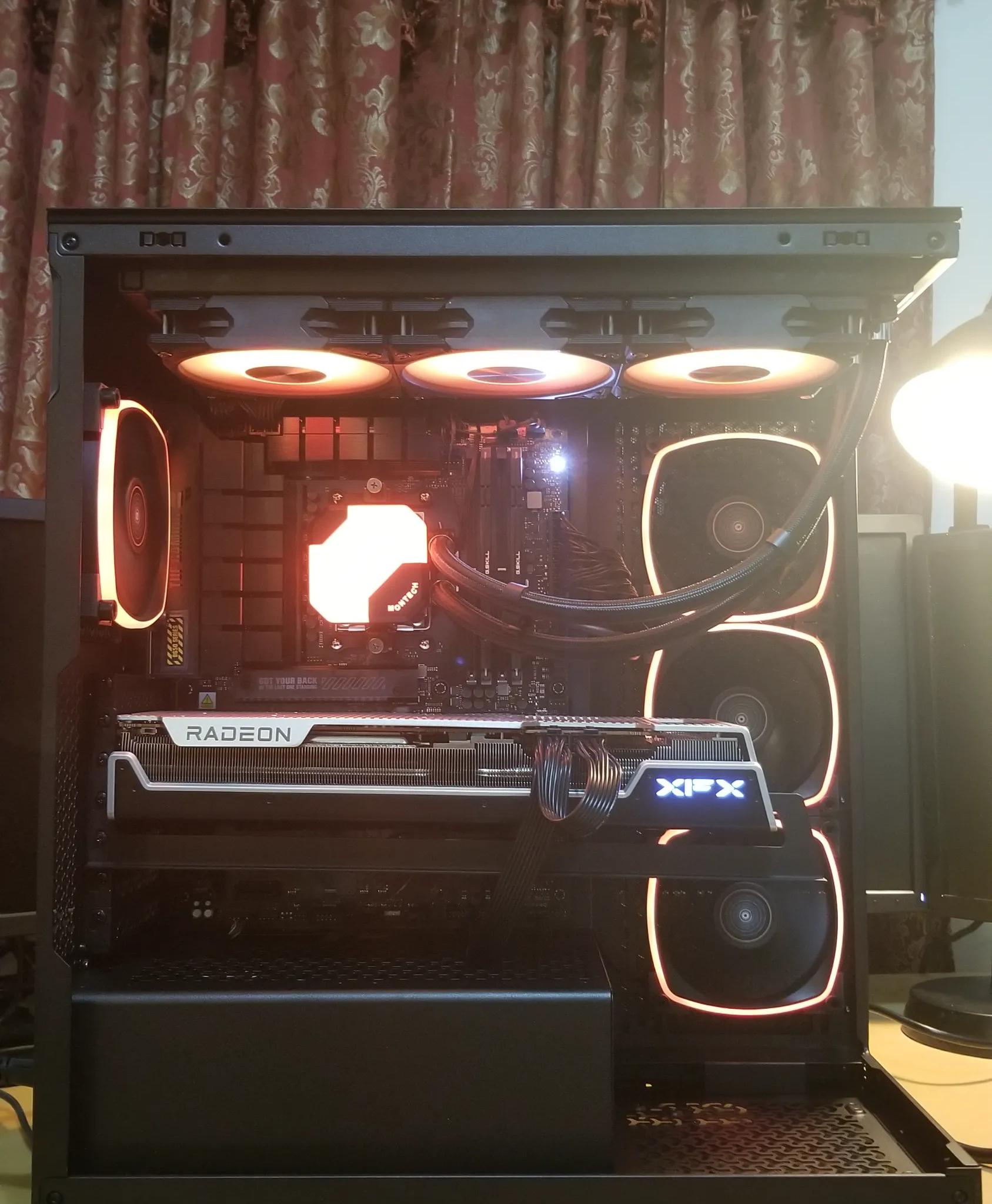 9800X3D | 7900 XT | 32 GB RAM | Solid Gaming PC