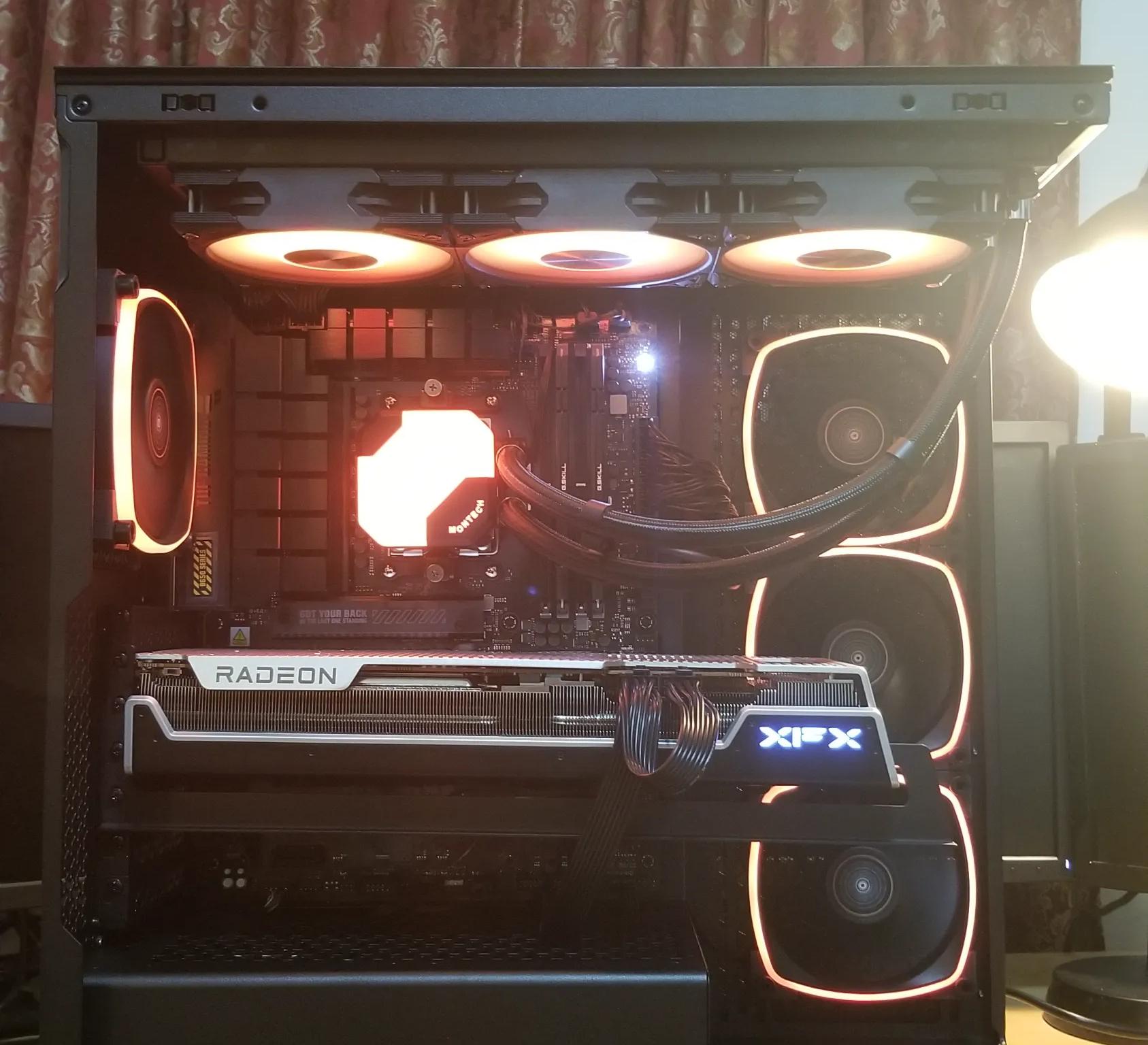 9800X3D | 7900 XT | 32 GB RAM | Solid Gaming PC
