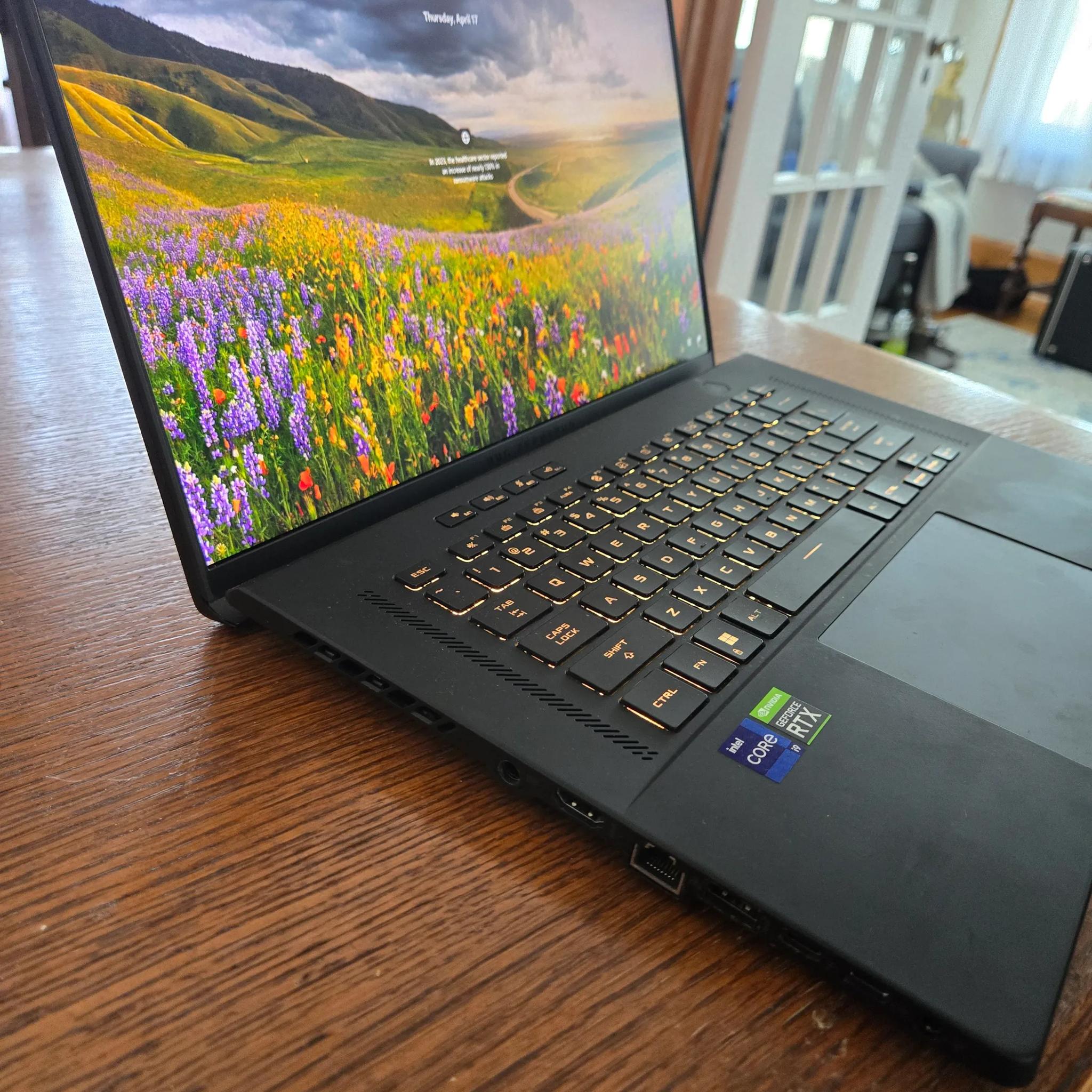 ASUS ROG Zephyrus M16 Laptop QHD Intel I9 12900h RTX 3070 TI