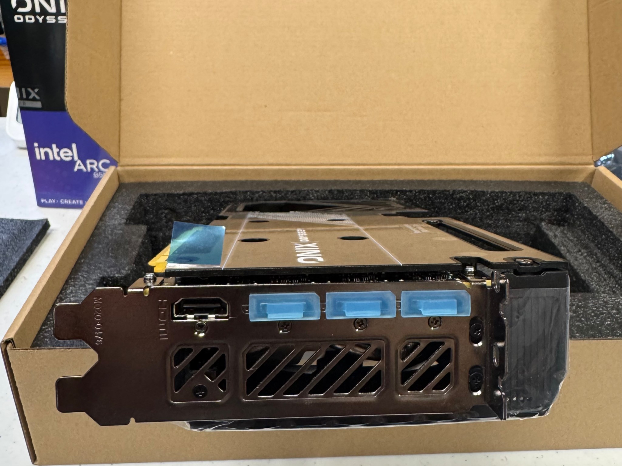 ONIX ODYSSEY Intel ARC B580