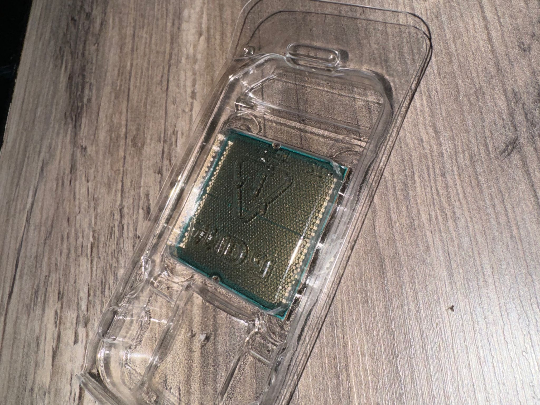 AMD Ryzen 7 7700